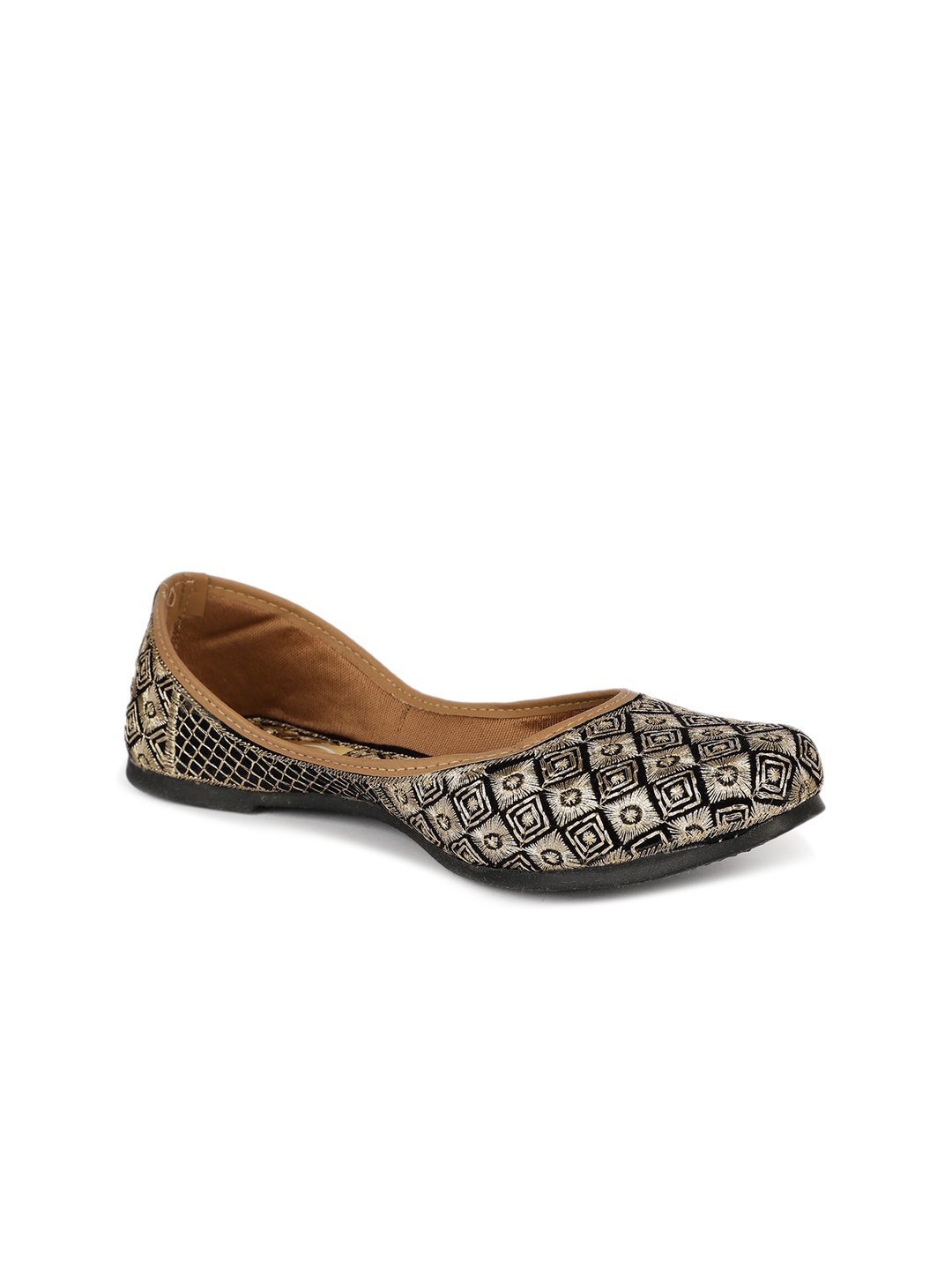 

The Desi Dulhan Embroidered Ethnic Mojaris, Black