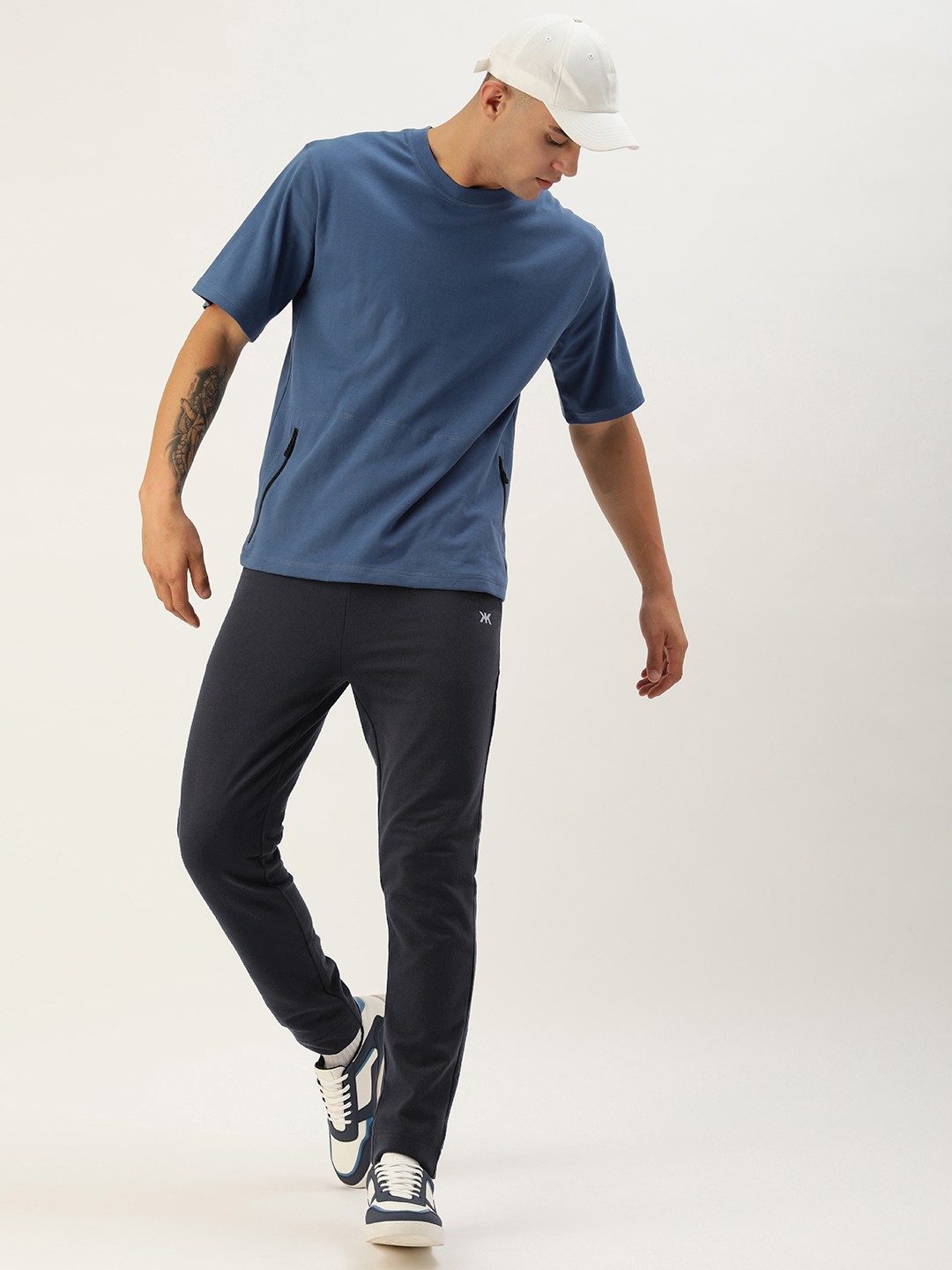 

Kook N Keech Men Solid Slim Fit Track Pants, Navy blue