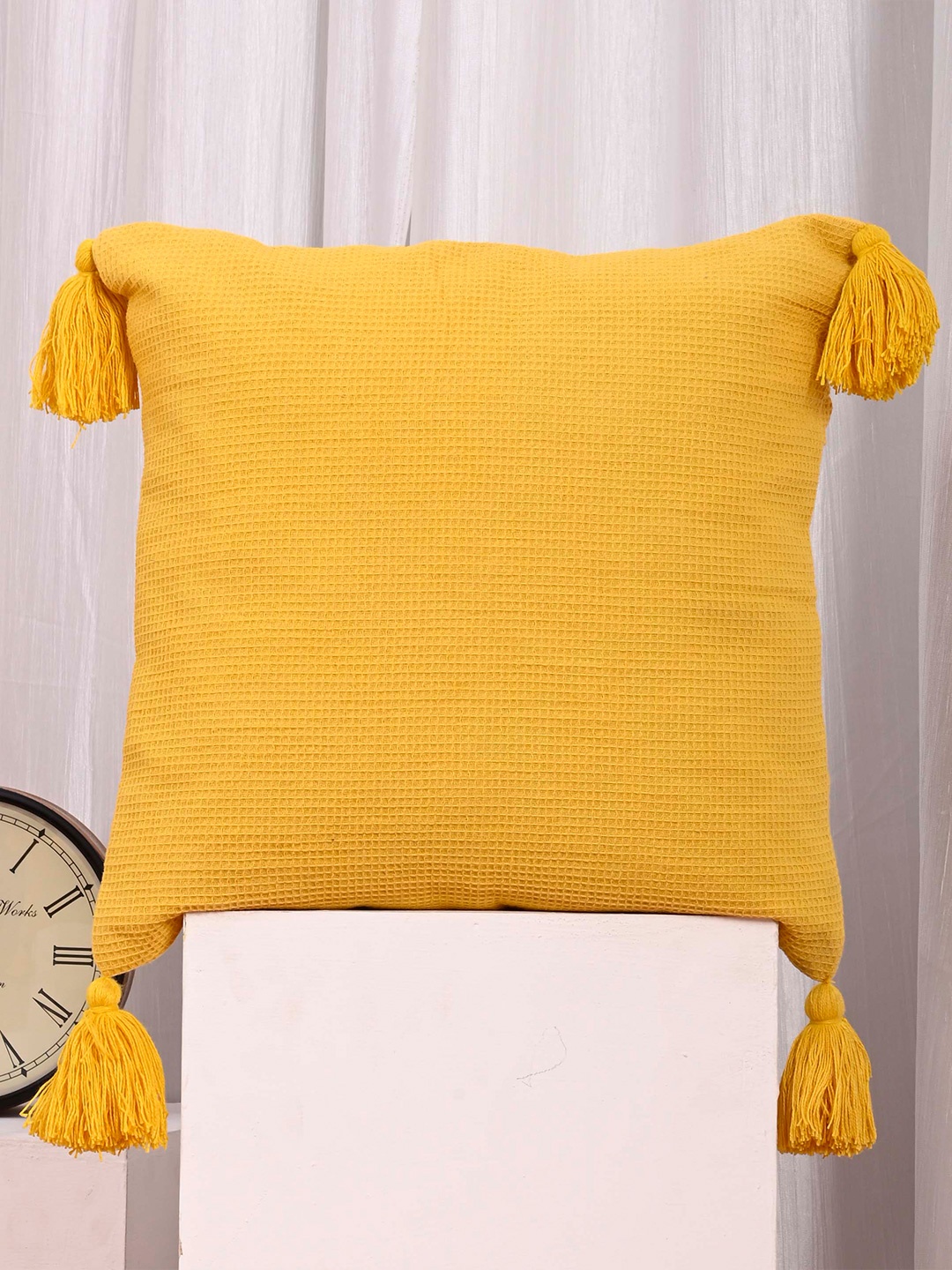 

OUSSUM Yellow 5 Pieces Square Cotton Cushion Covers With Tassels