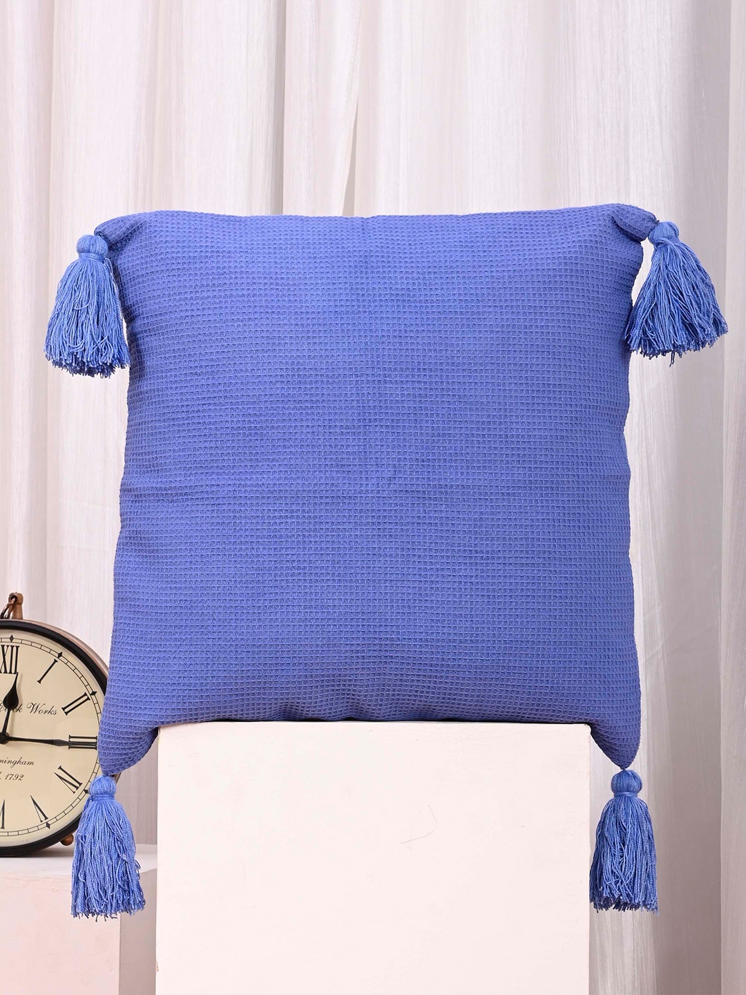

OUSSUM Blue 5 Pieces Cotton Square Cushion Covers With Tassels