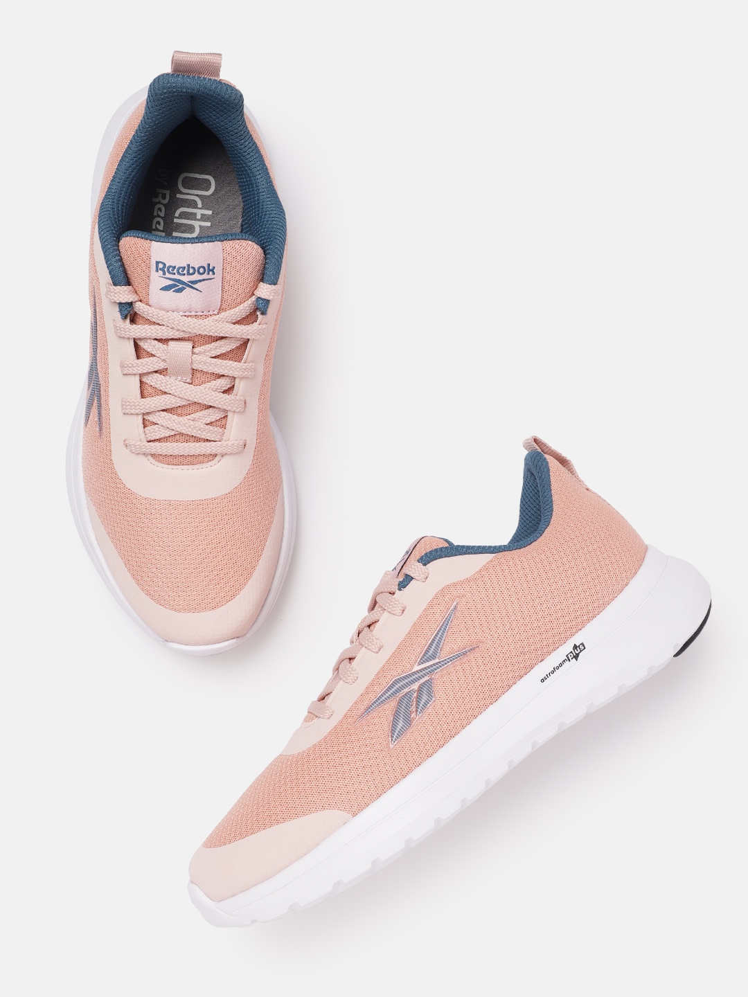 

Reebok Women Woven Design Lunar Walking Shoes with Brand Logo Detail, Pink