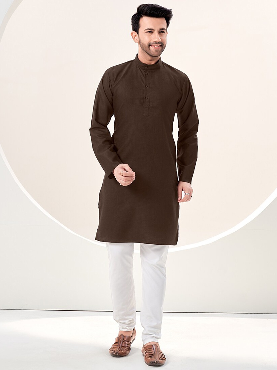

SHOPGARB Mandarin Collar Long Sleeve Kurta, Brown