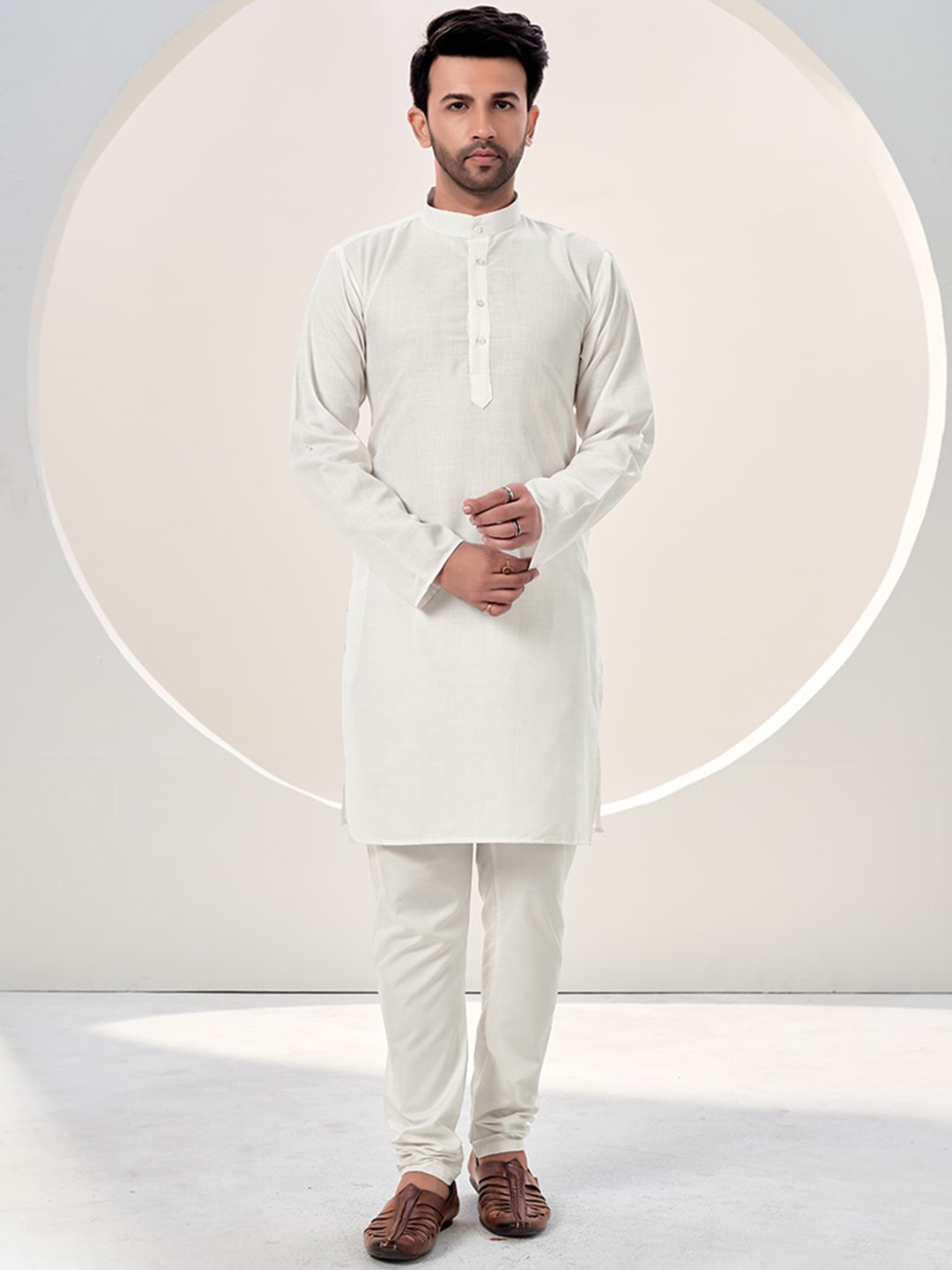 

SHOPGARB Mandarin Collar Long Sleeve Kurta, White