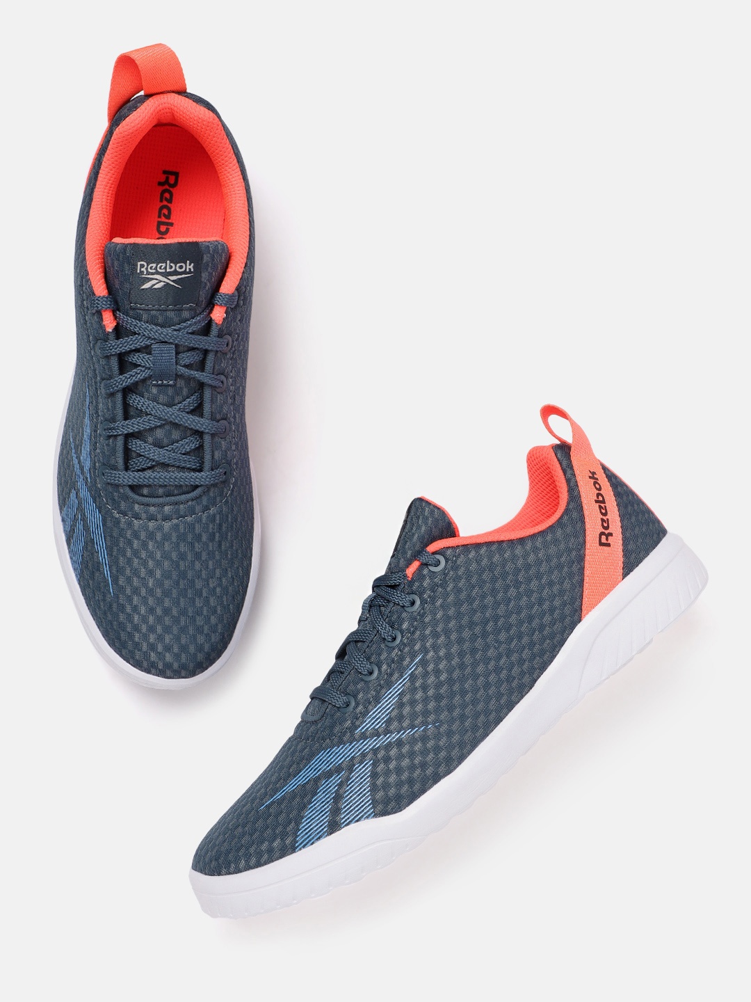 

Reebok Men Woven Design Motion Pulse Walking Shoes with Brand Logo Detail, Navy blue
