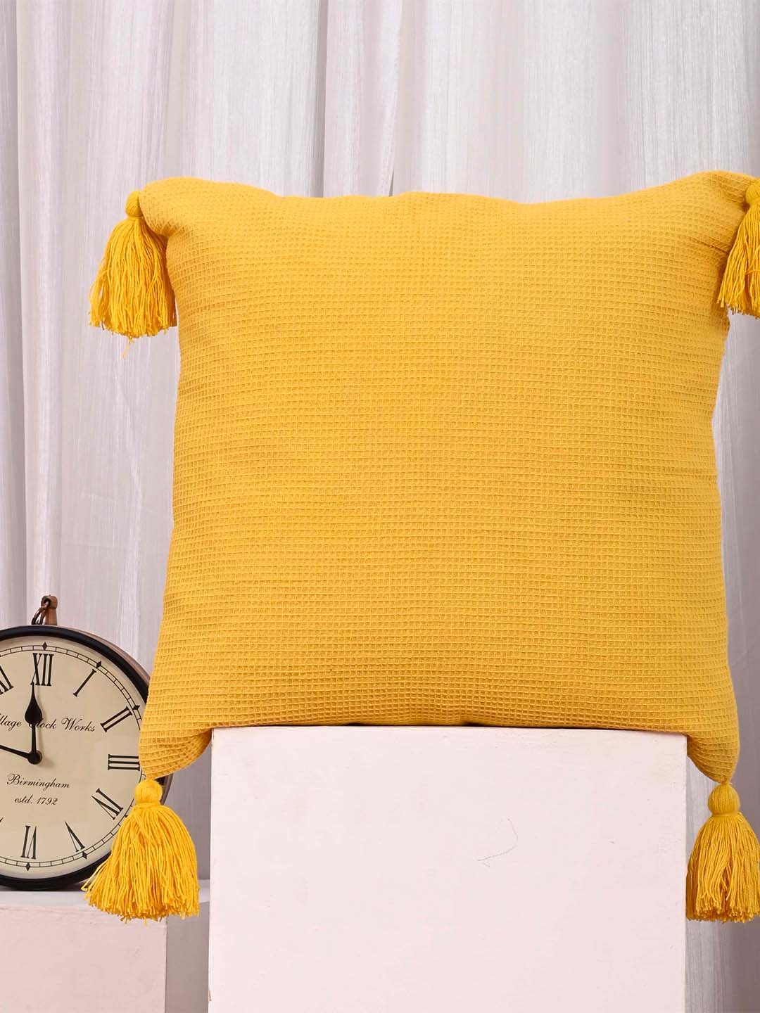 

OUSSUM Yellow Cotton Square Cushion Covers With Tassels