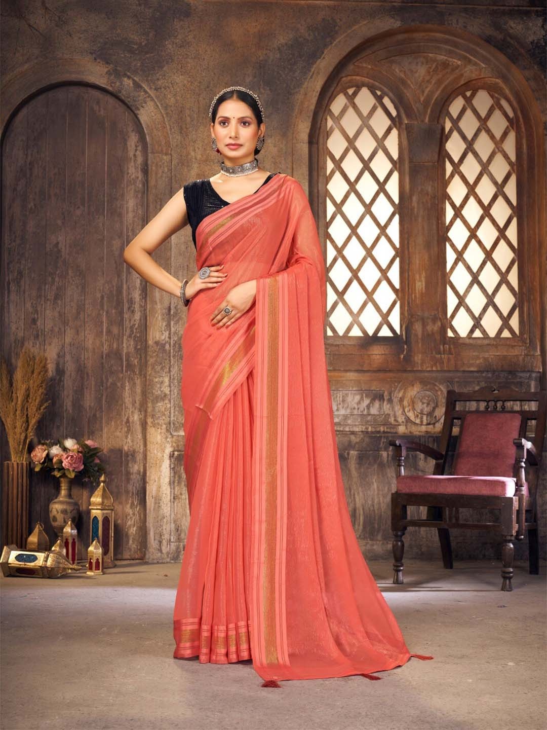 

FLOURIOUS Shimmer Zari Tassels Pallu Saree, Peach