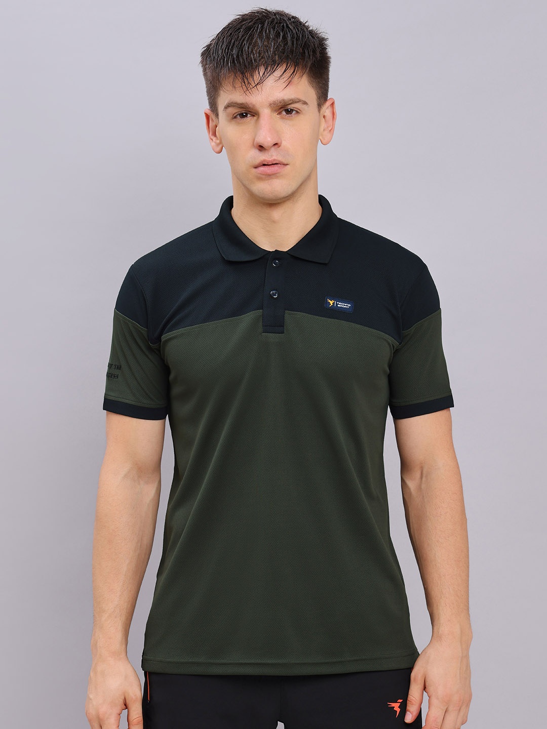 

Technosport Coloblocked Polo Collar Antimicrobial Slim Fit T-shirt, Green