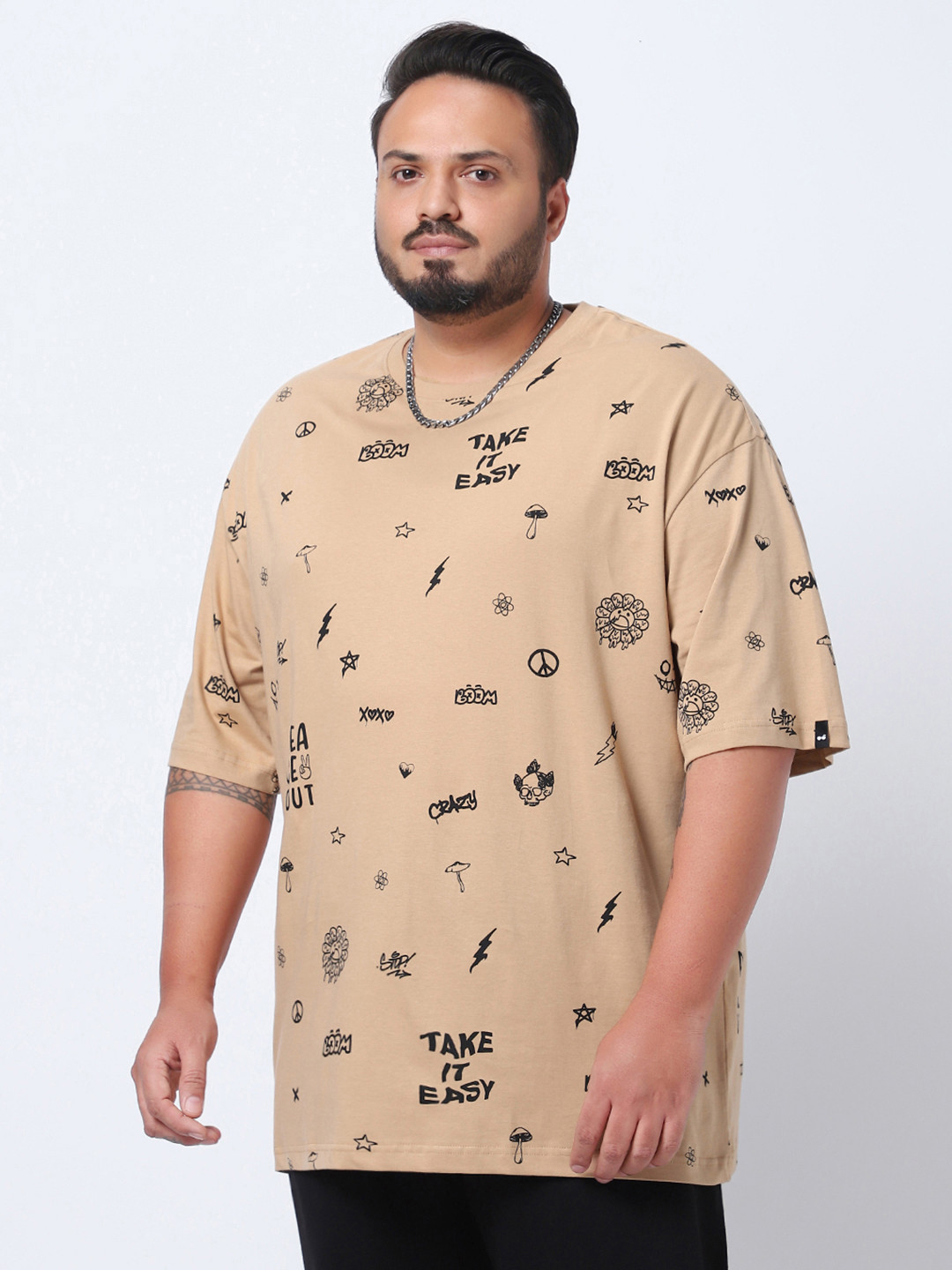 

Bewakoof Plus Plus Size Conversational Printed Pure Cotton T-shirt, Brown