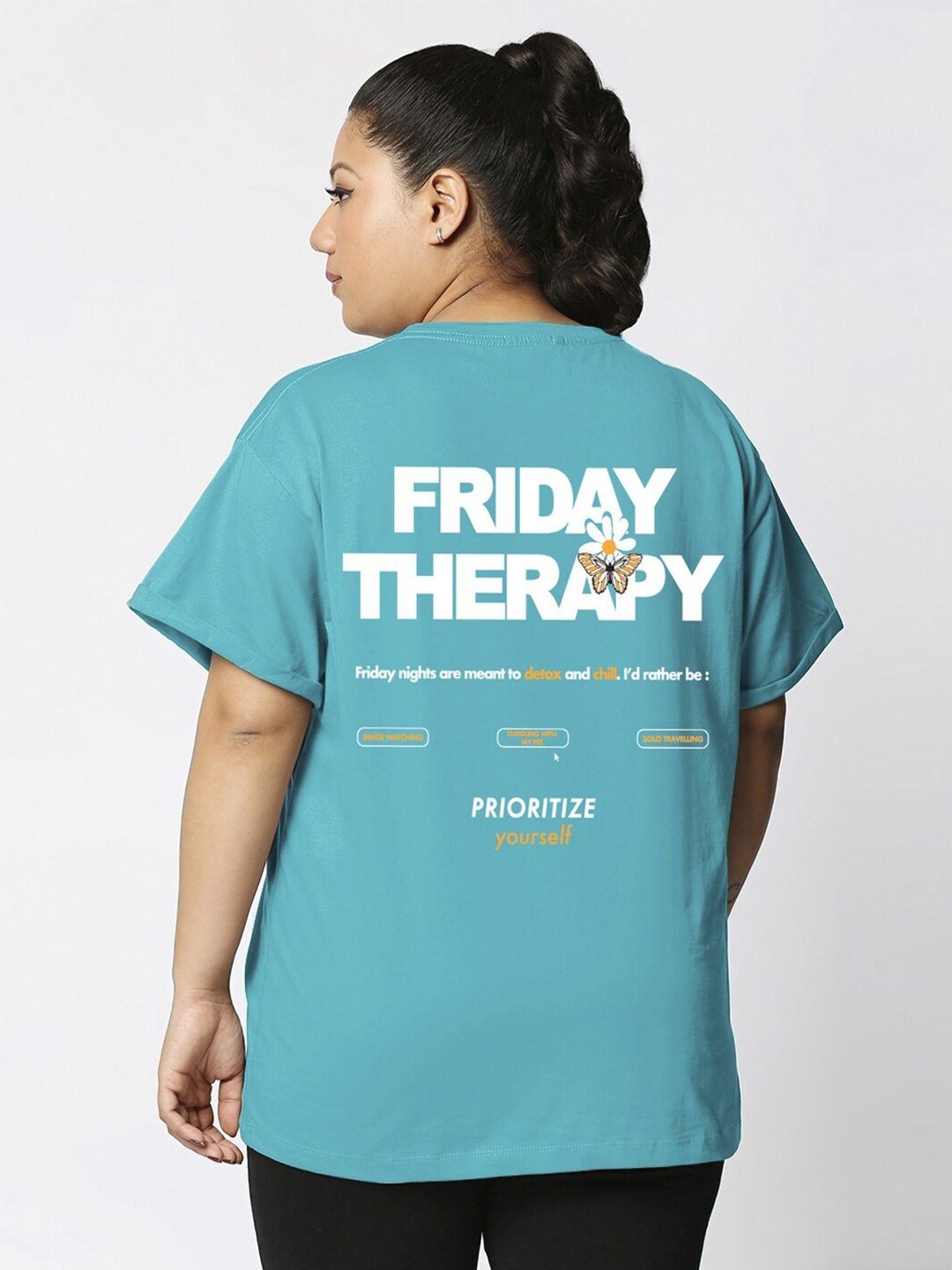 

Bewakoof Plus Size Women Friday Therapy Typography Printed Pure Cotton T-shirt, Blue