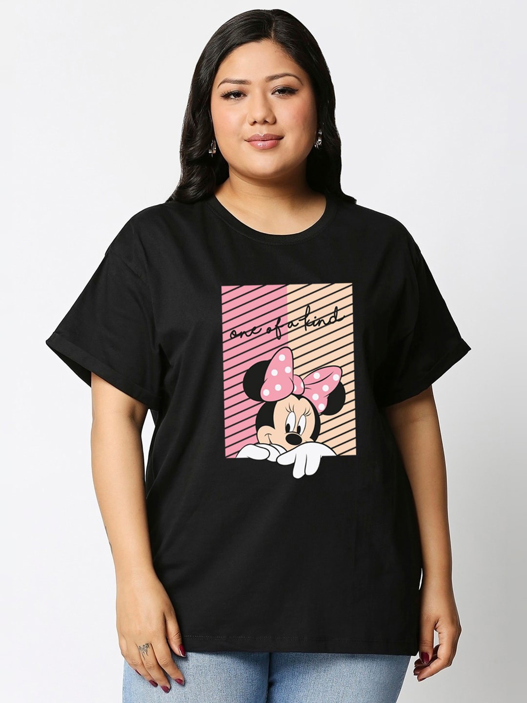 

Bewakoof Plus x OFFICIAL DISNEY MERCHANDISE Mickey Mouse Printed Pure Cotton T-shirt, Black