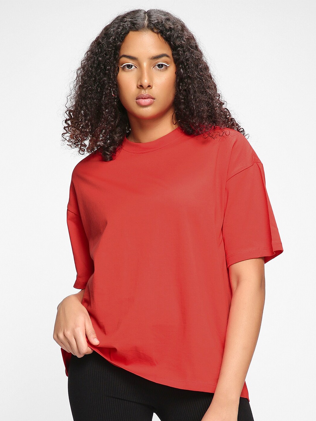 

Bewakoof Plus Women Round Neck Pure Cotton Oversized T-shirt, Red