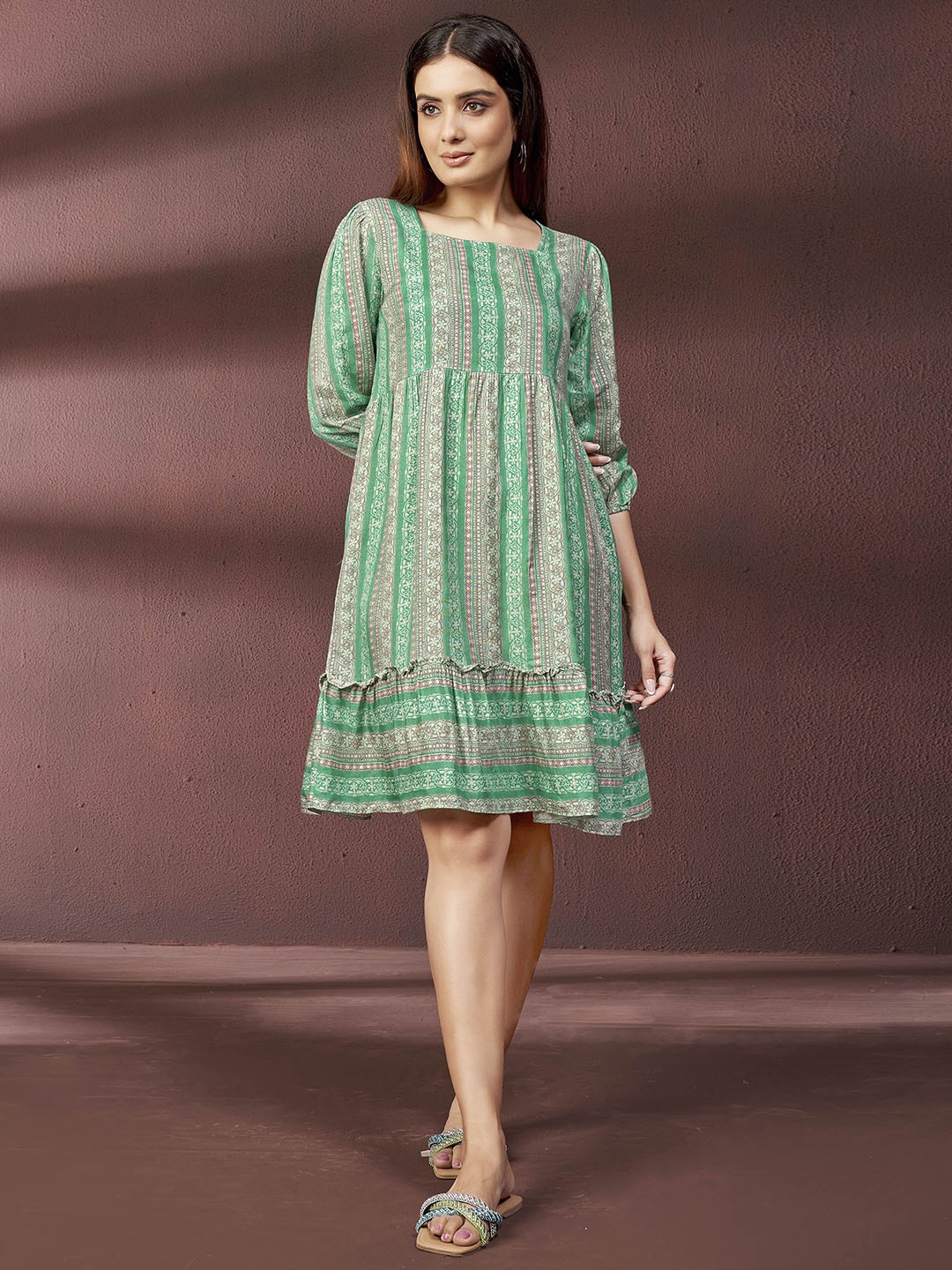 

DRESOUL Ethnic Motifs Printed Tiered Gathered Detail A-Line Dress, Green