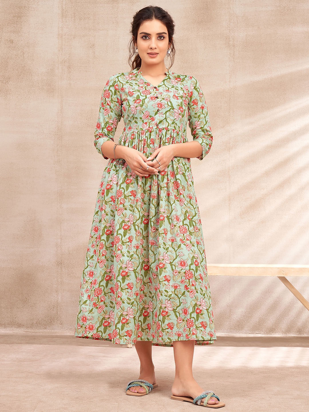 

DRESOUL Floral Printed Gathered Cotton Fit & Flare Ethnic Dress, Green