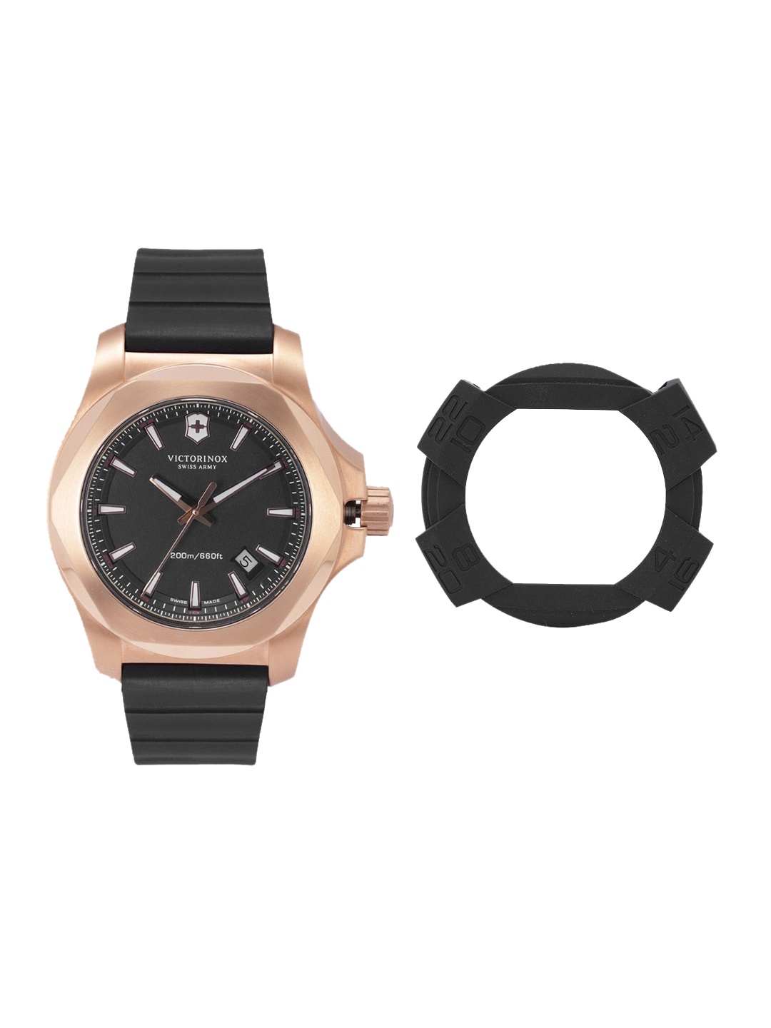 

Victorinox Men Round Analogue Watch 249135 01, Black