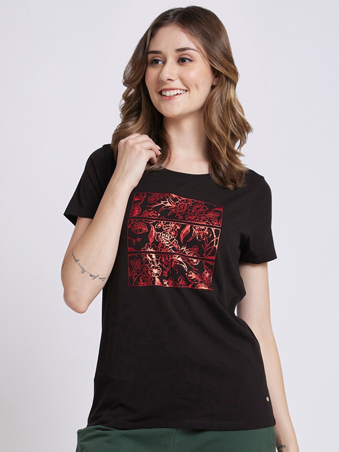 

SPYKAR Floral Printed Cotton T-shirt, Black
