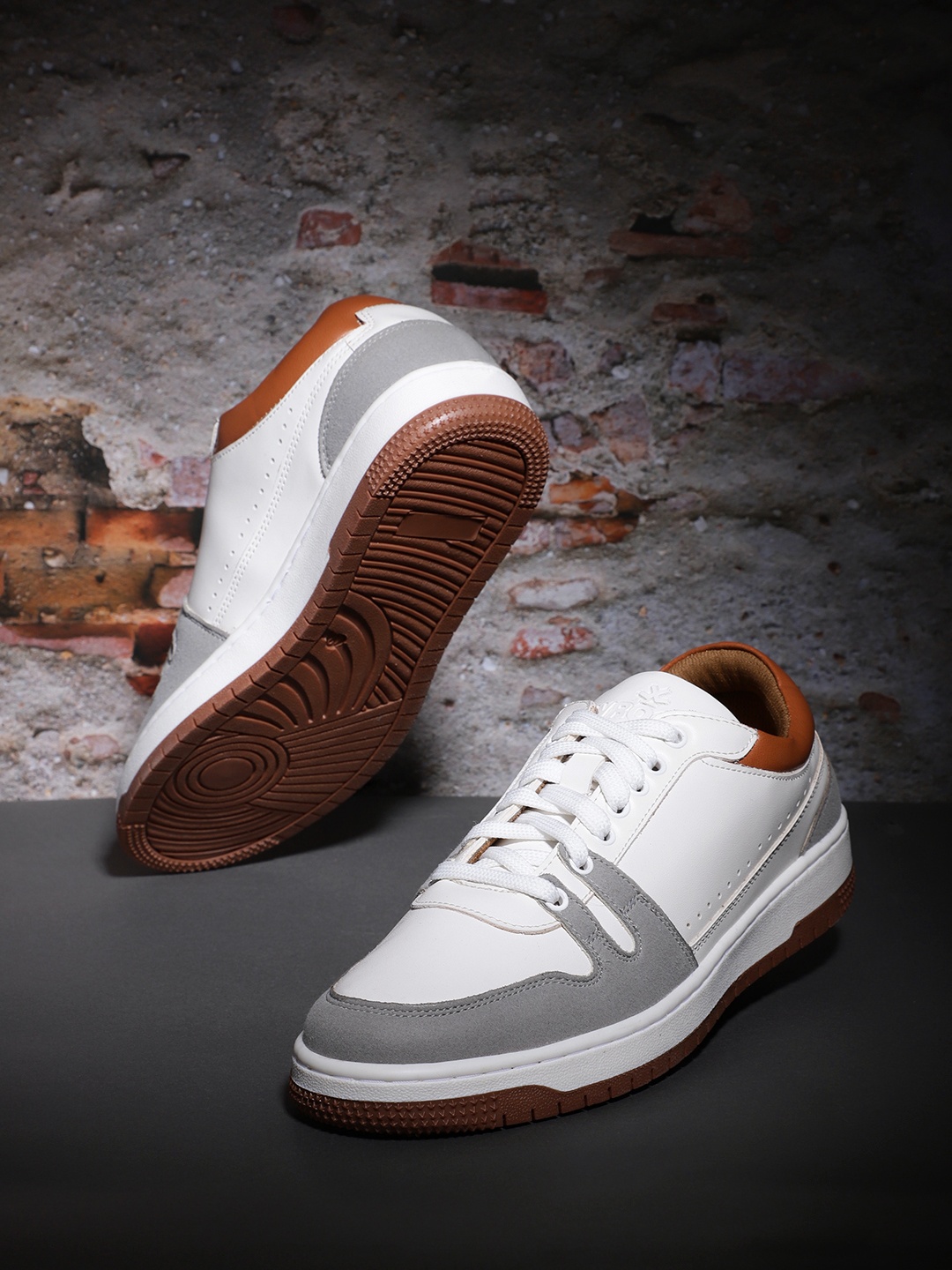 

WROGN Men Colourblocked Sneakers, White