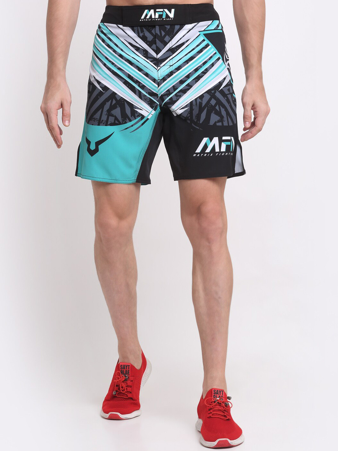 

Invincible Men Rapid-Dry Typography Printed Slim Fit Sports Shorts, Black