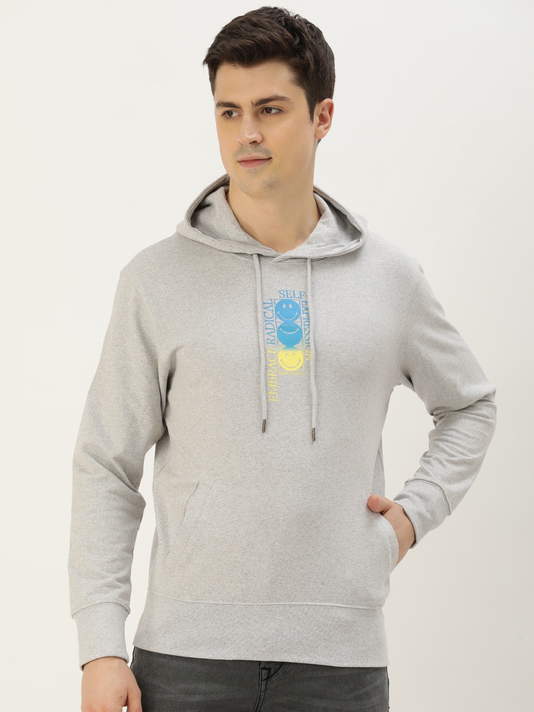 

Smiley Men Graphic Printed Hooded Sweatshirt, Grey