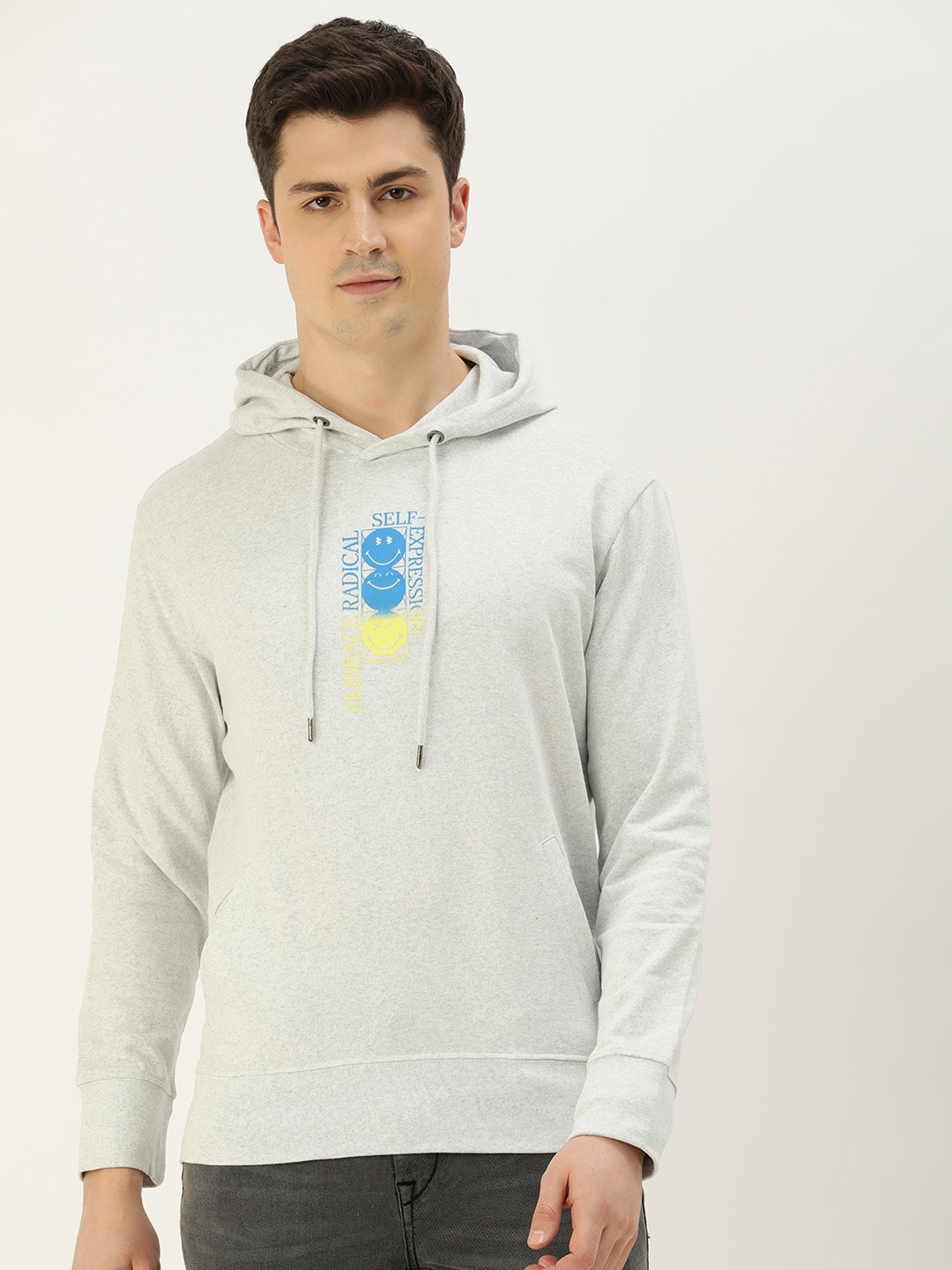 

Smiley Men Graphic Printed Hooded Sweatshirt, White