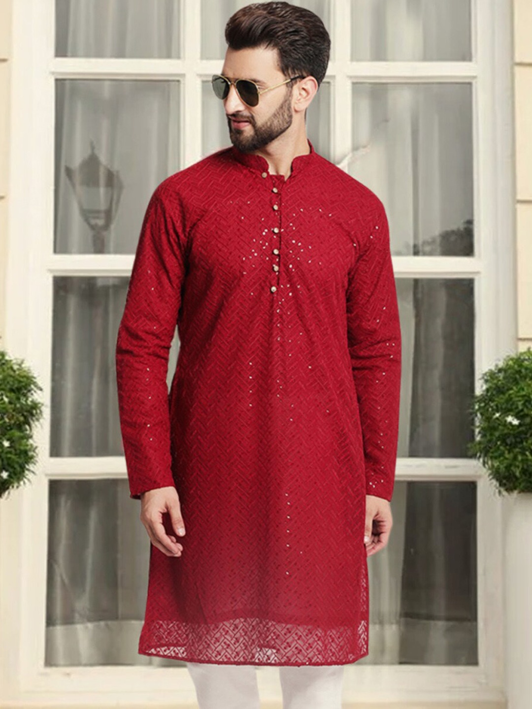 

TREEMODA Thread Work Pure Cotton Straight Kurta, Maroon