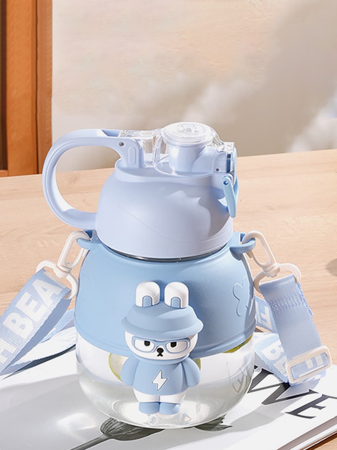 

Little Surprise Box LLP XOXO Kelly Jo Kids Blue & White Water Bottle- 1.10 L