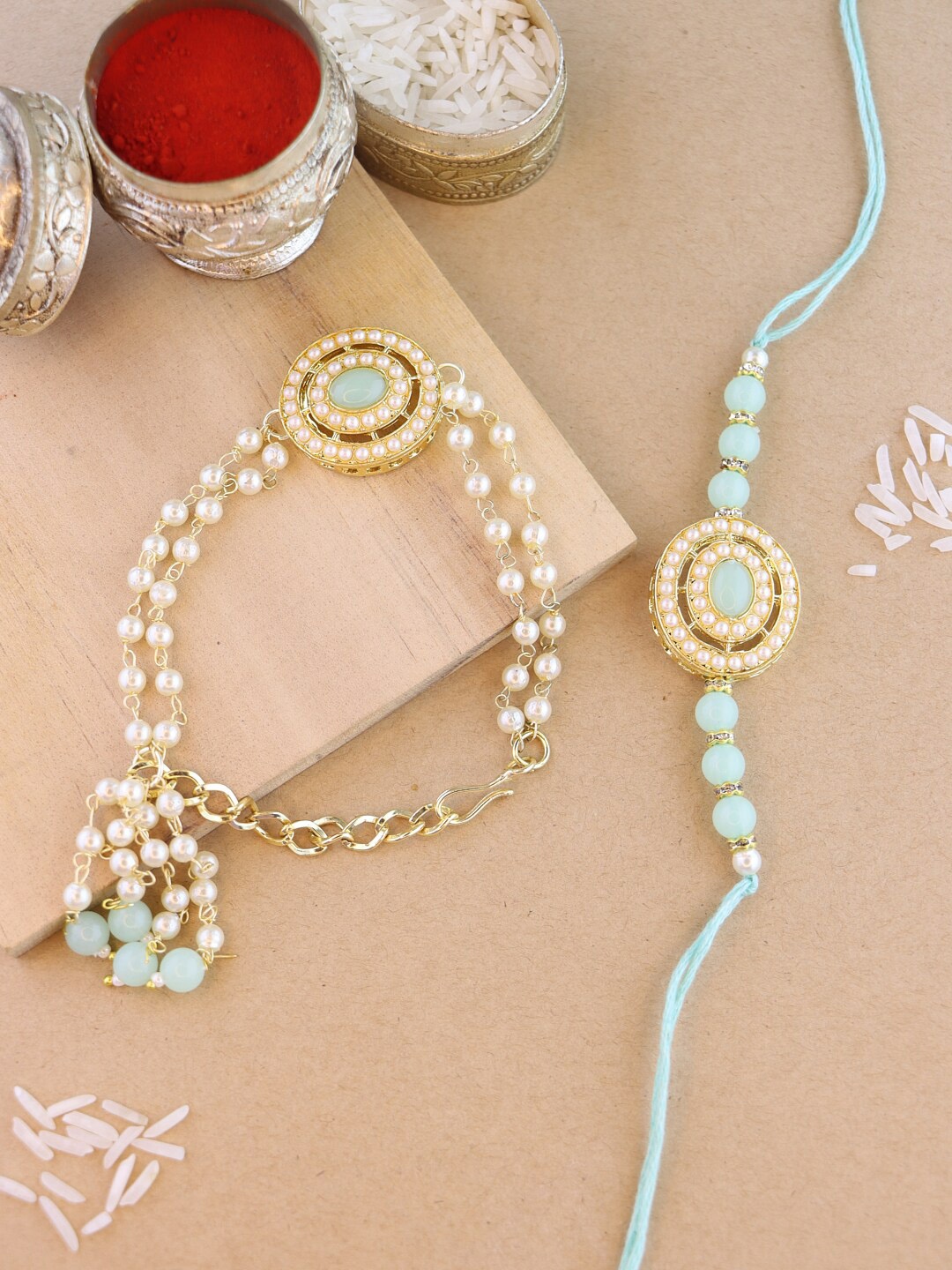 

I Jewels Bhaiya Bhabhi Rakhi Set with Roli Chawal & Card, Gold