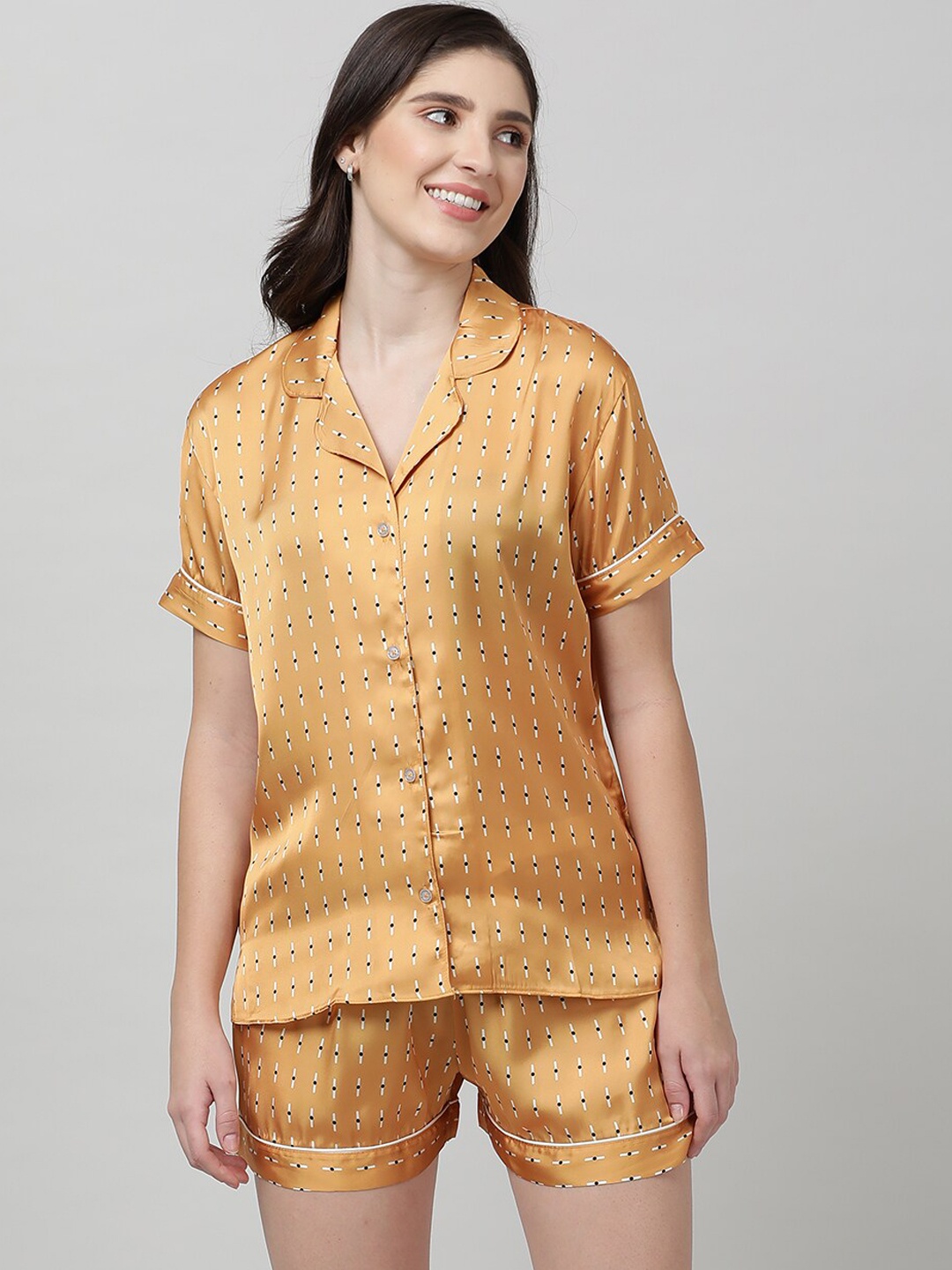

mackly Geometric Printed Lapel Collar Night Suit, Yellow