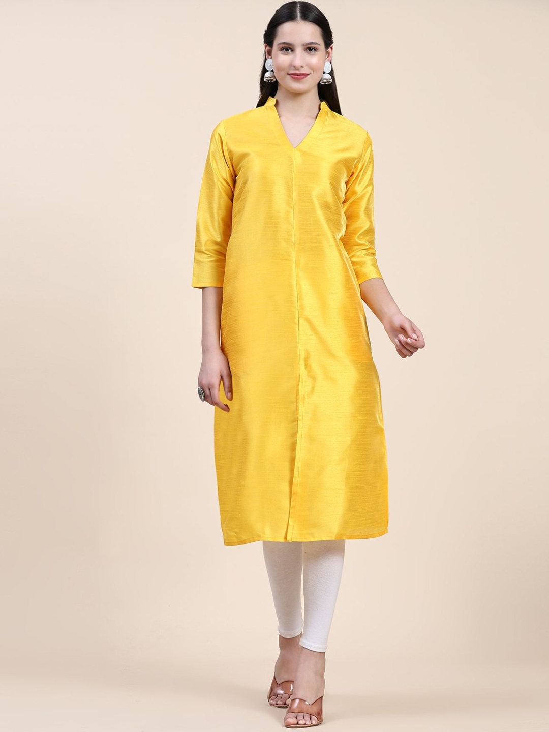 

Phenav Mandarin Collar Dupion Silk Kurta, Yellow