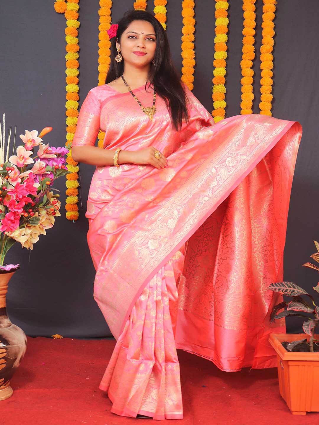 

Mitera Ethnic Motic Zari Art Silk Saree With Blouse Piece, Peach