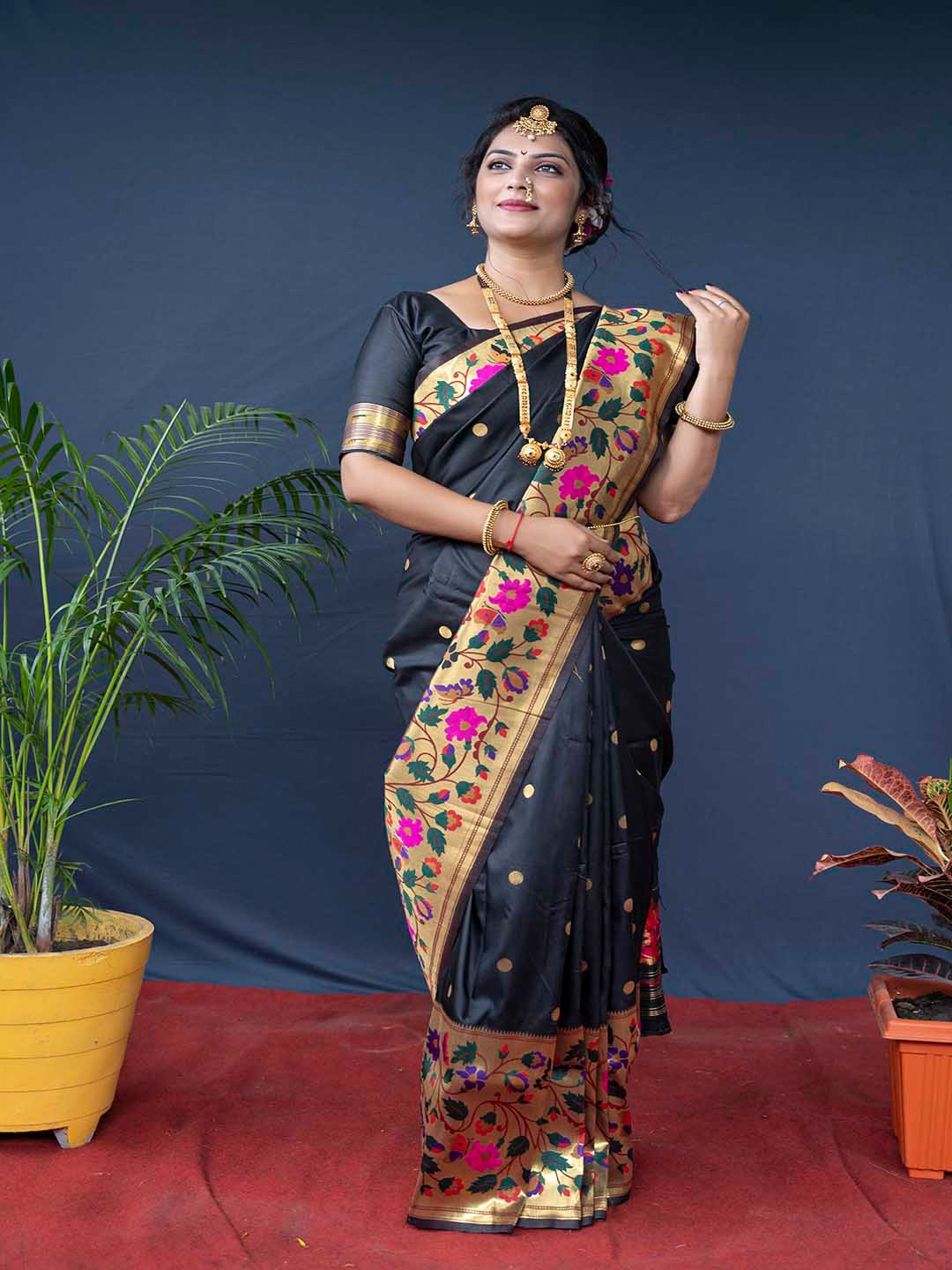 

Mitera Black & Pink Ethnic Motifs Woven Design Zari Paithani Pure Silk Saree