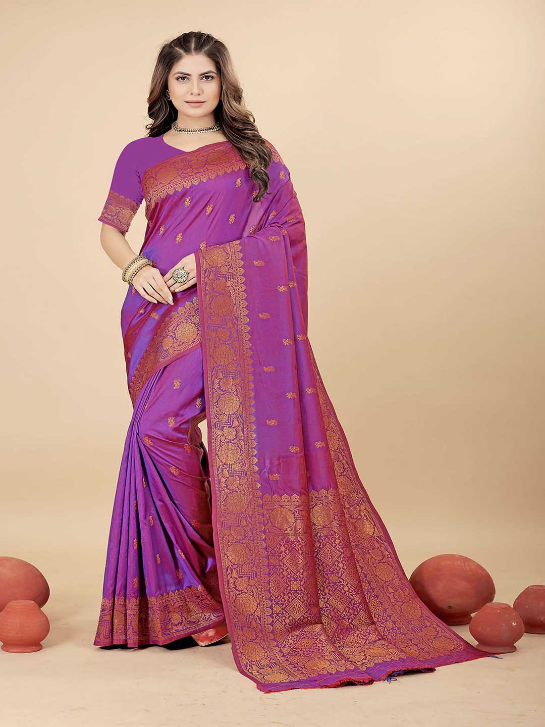 

Mitera Purple & Gold-Toned Ethnic Motif Woven Design Zari Saree