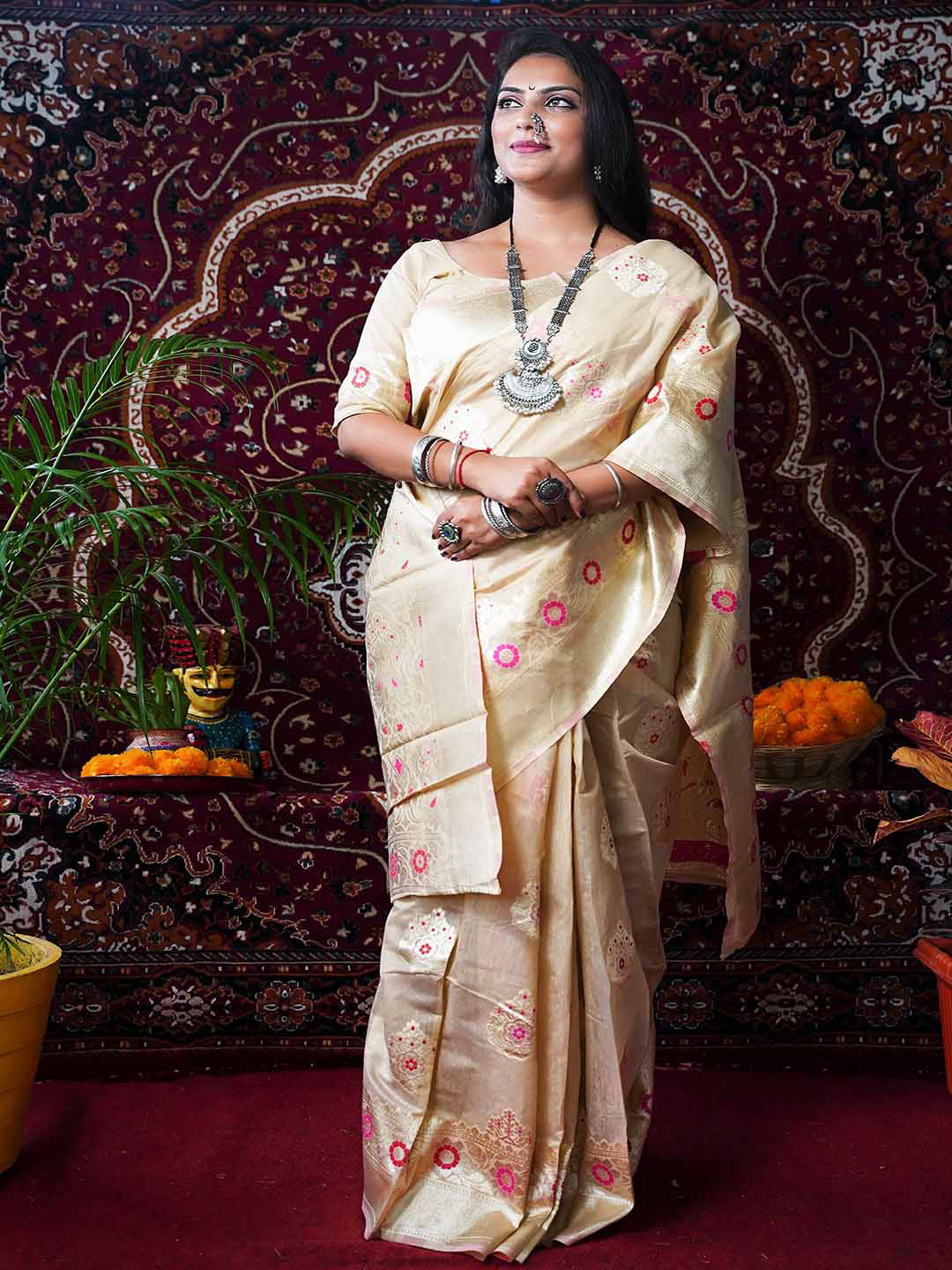 

Mitera Floral Woven Design Zari Linen Blend Saree, Cream