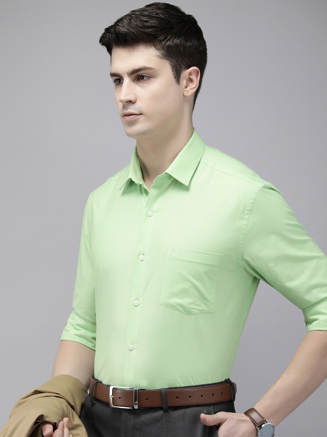 

Arrow Pure Cotton Textured Manhattan Slim Fit Formal Shirt, Green