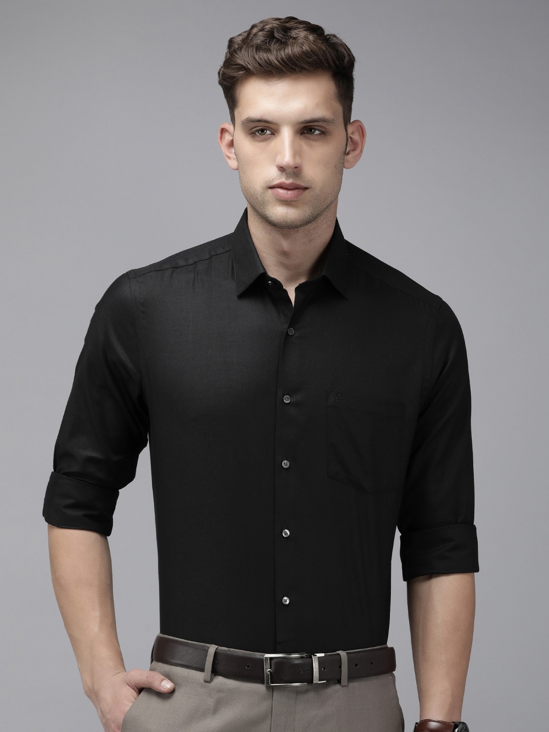 

Arrow Pure Cotton Self Design Textured Manhattan Slim Fit Opaque Formal Shirt, Black