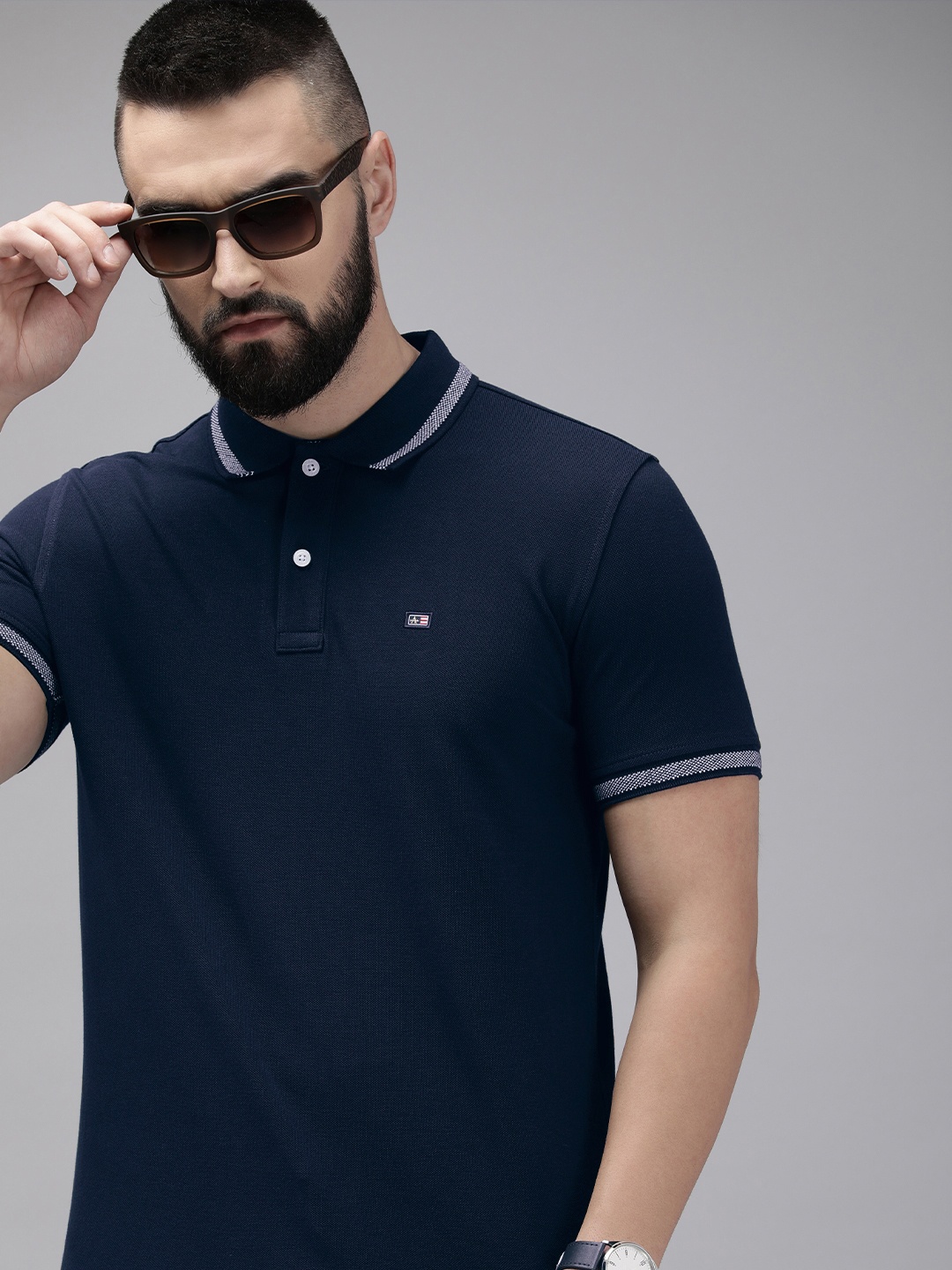 

Arrow Solid Polo Collar Pure Cotton T-shirt, Navy blue