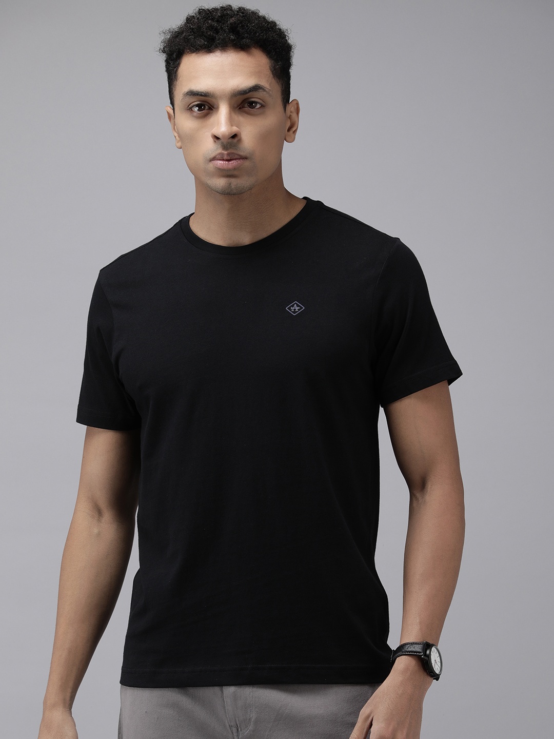 

Arrow Pure Cotton Round Neck Solid Regular Fit Casual T-shirt, Black