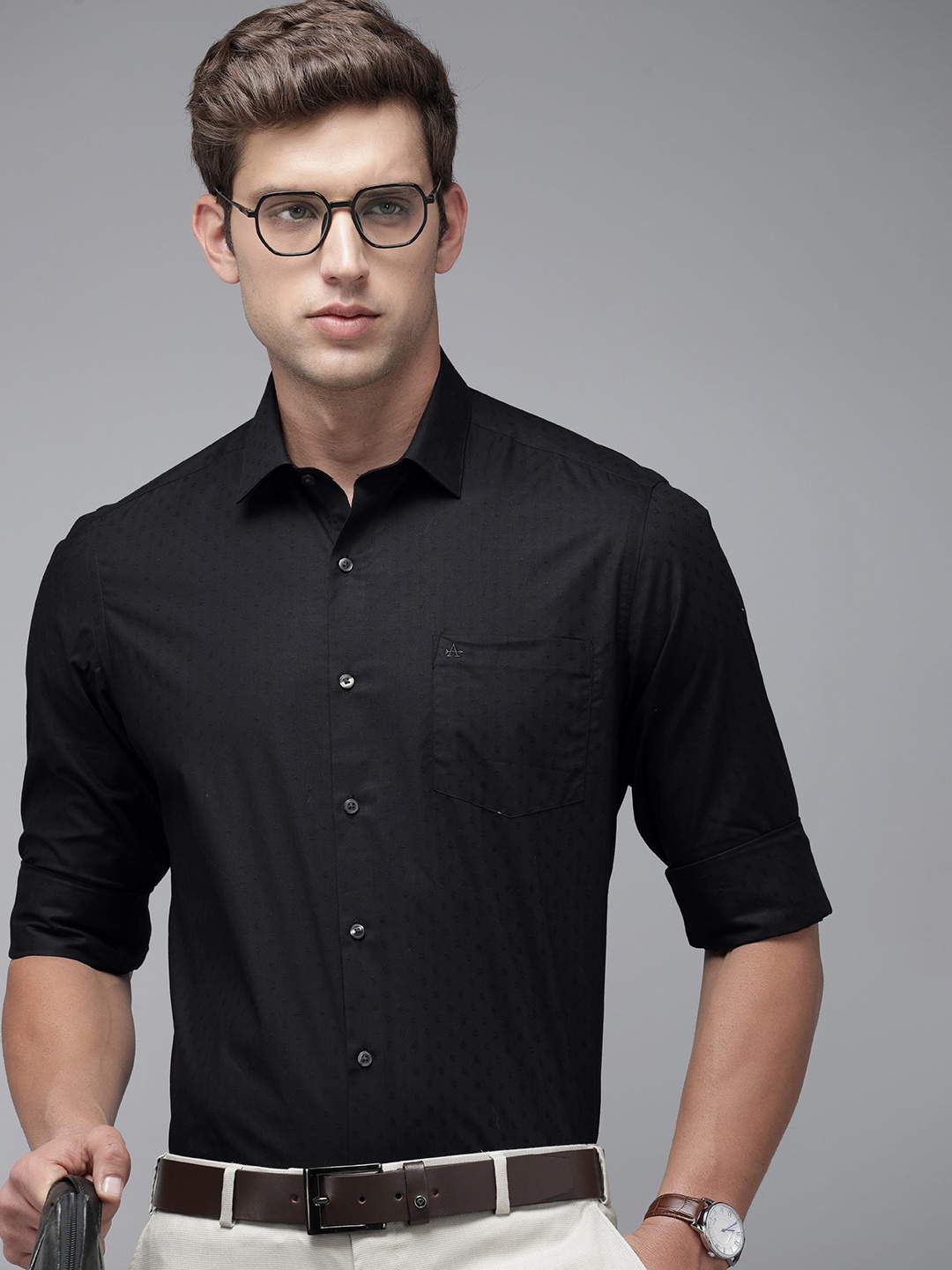 

Arrow Self Design Manhattan Slim Fit Pure Cotton Formal Shirt, Black