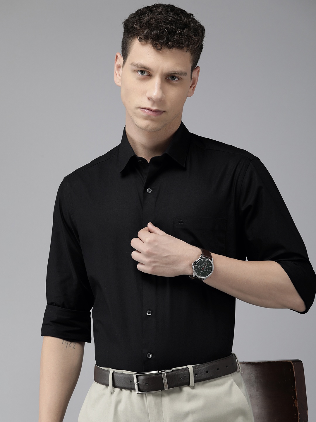 

Arrow Manhattan Slim Fit Solid Pure Cotton Formal Shirt, Black