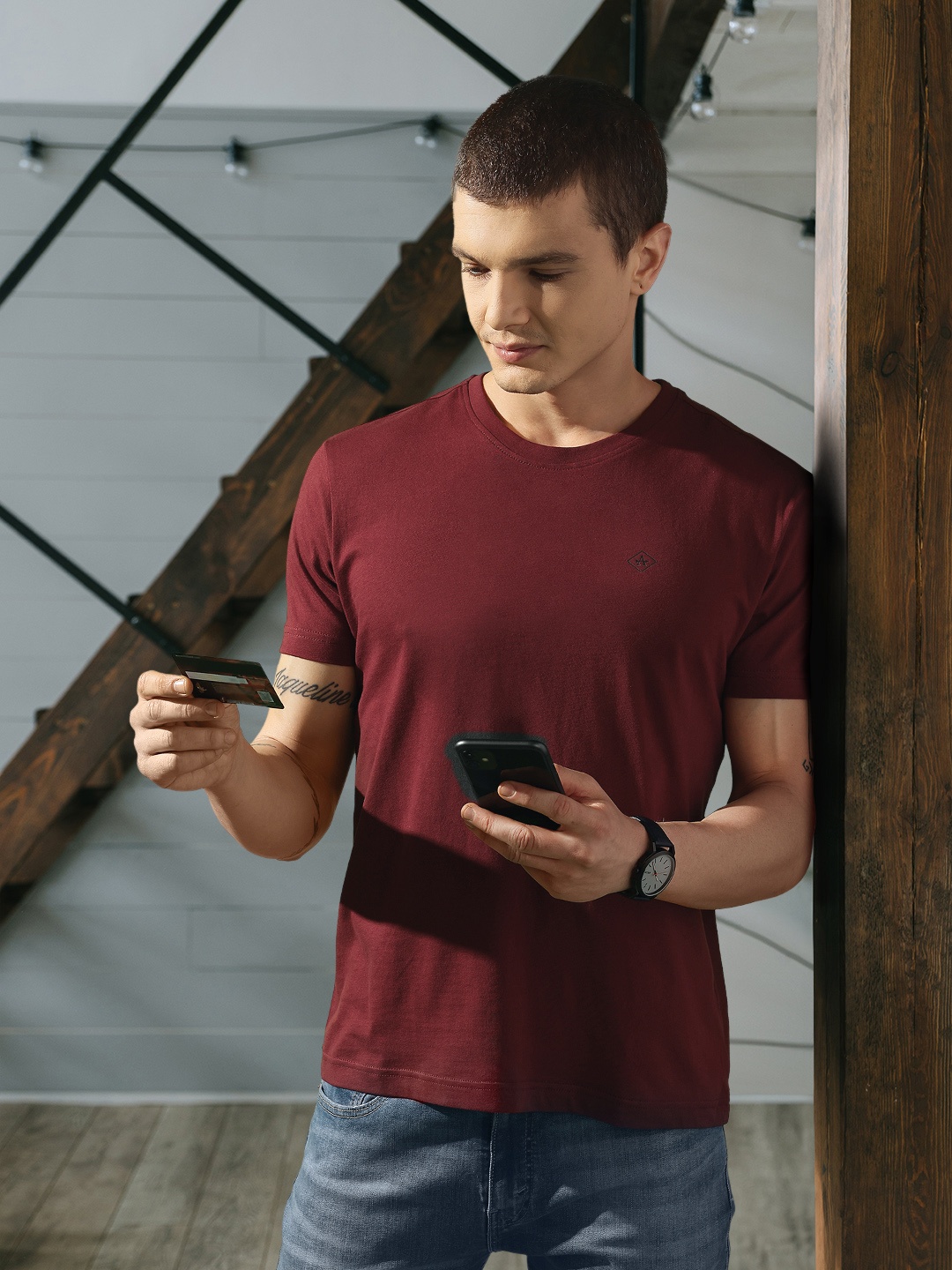 

Arrow Pure Cotton Round Neck Solid Regular Fit Casual T-shirt, Maroon