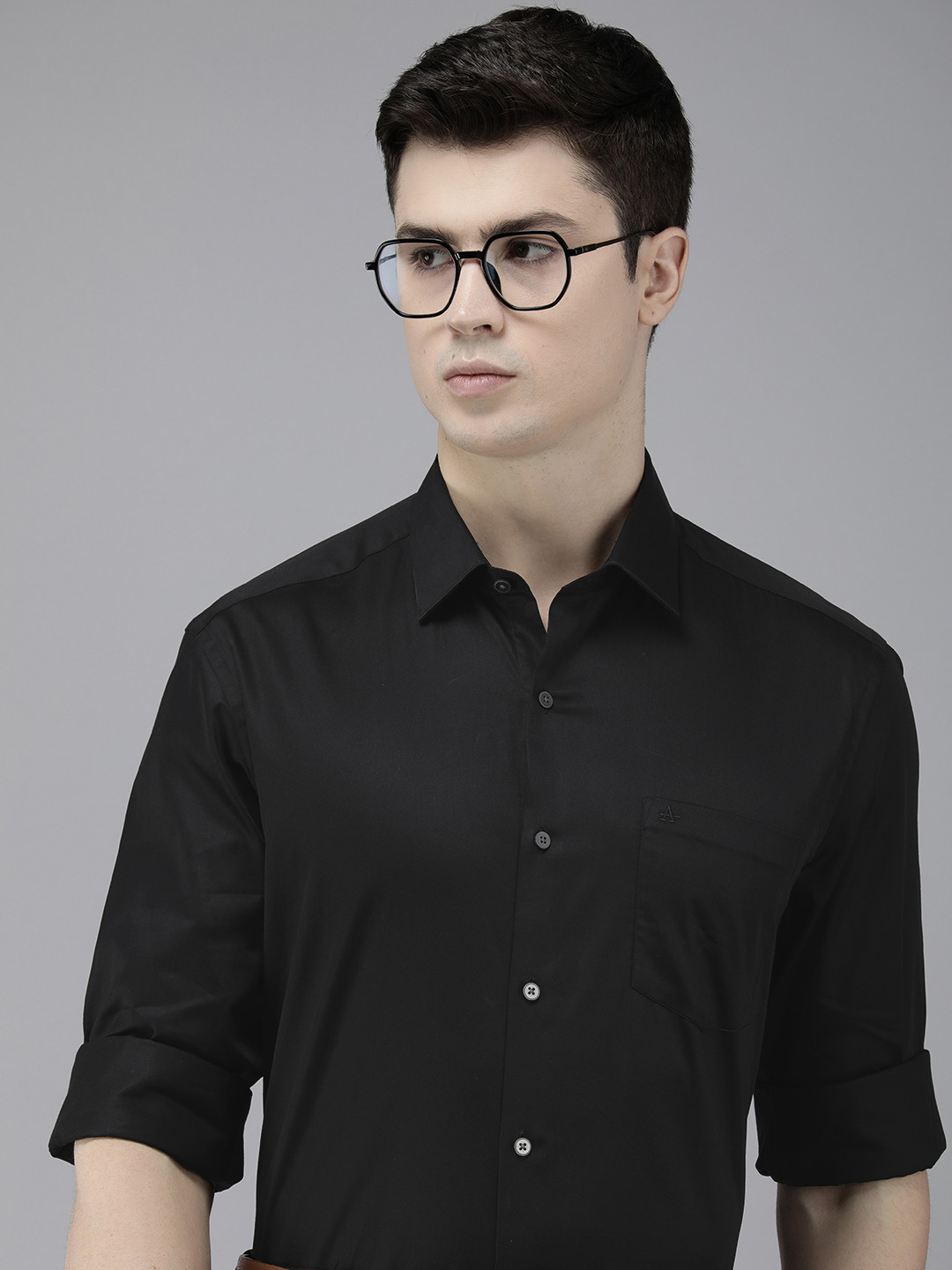 

Arrow Solid Manhattan Slim Fit Pure Cotton Formal Shirt, Black
