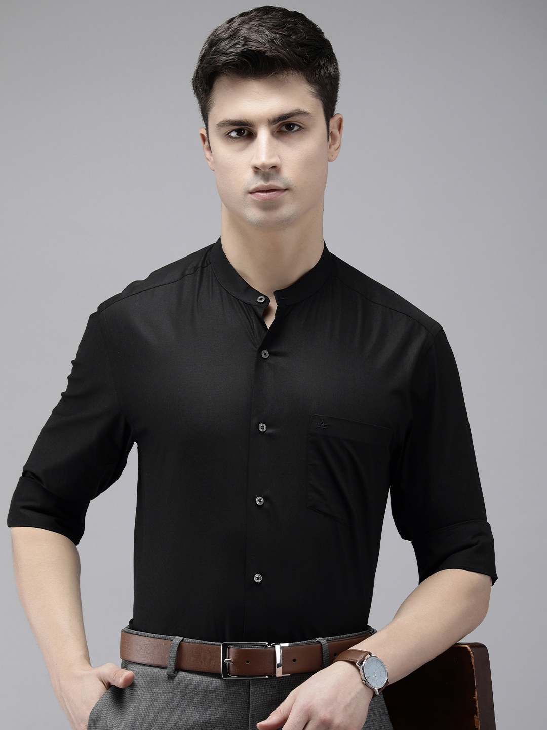 

Arrow Pure Cotton Solid Manhattan Slim Fit Formal Shirt, Black