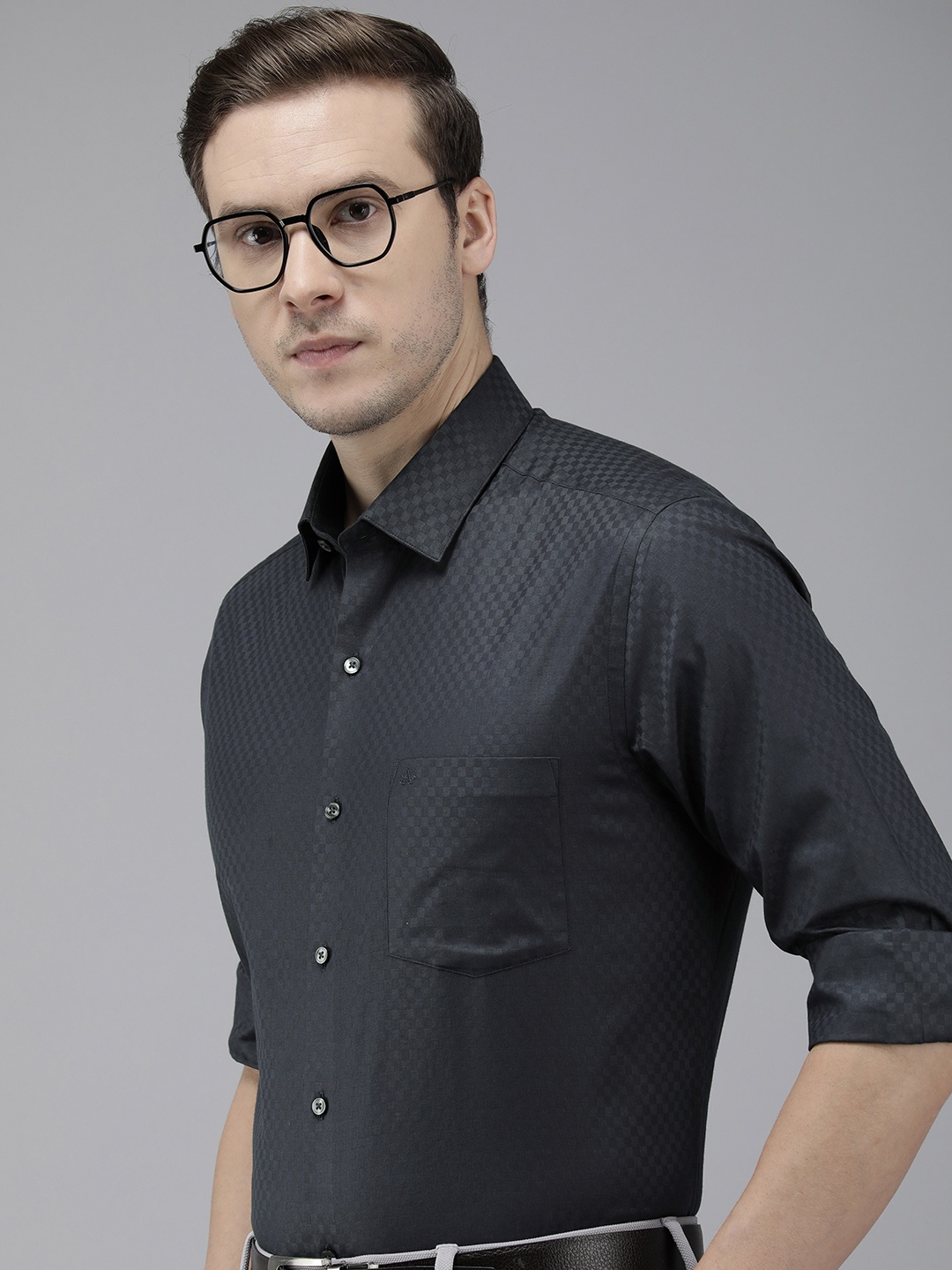 

Arrow Self Design Manhattan Slim Fit Pure Cotton Formal Shirt, Charcoal