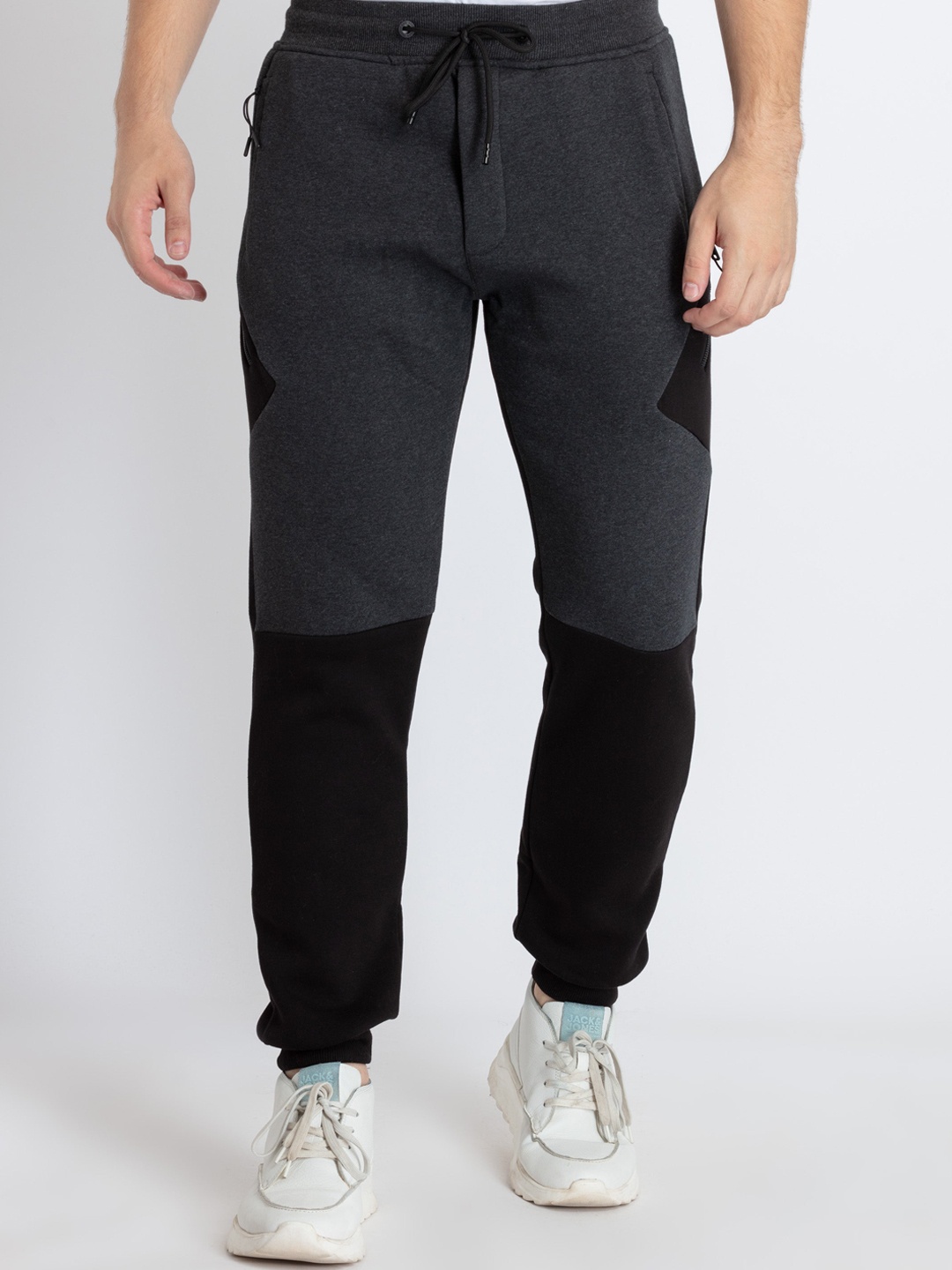 

Status Quo Men Colourblocked Cotton Joggers, Grey melange