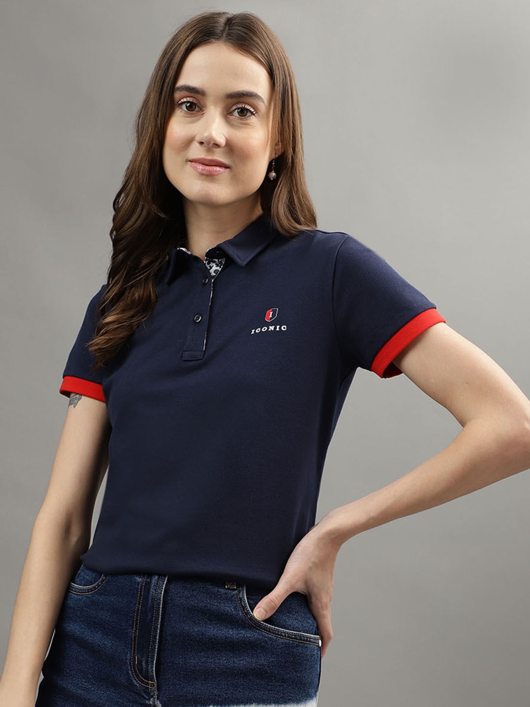 

Iconic Polo Collar Regular Fit T-shirt, Navy blue