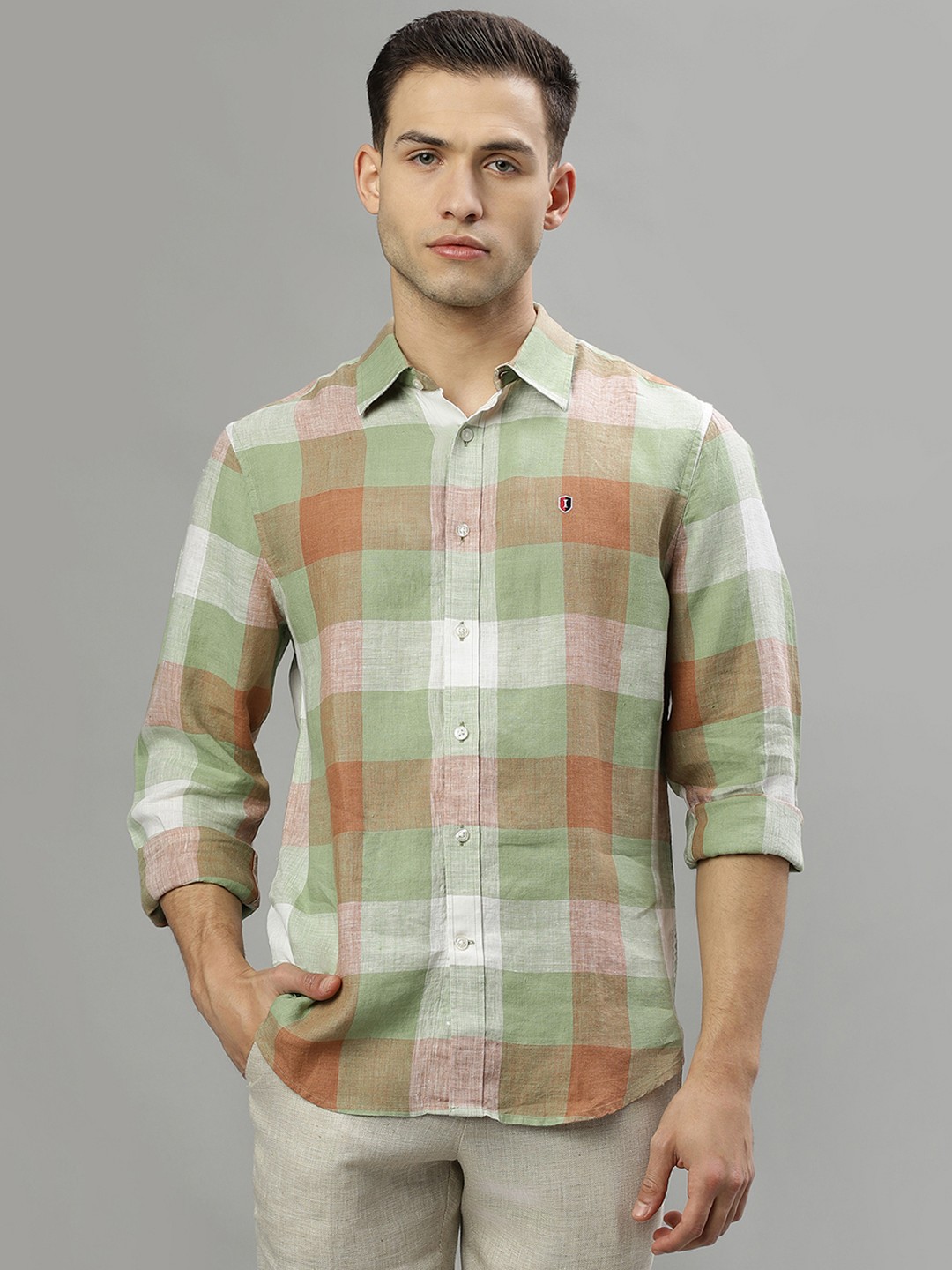 

Iconic Buffalo Checks Opaque Casual Linen Shirt, White