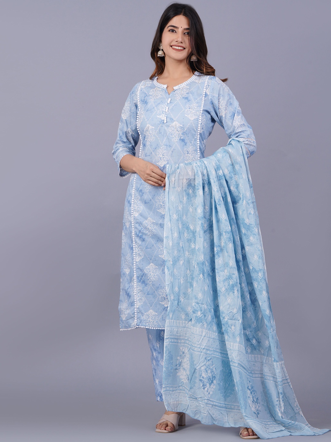

DORIYA Floral Printed Beads and Stones Straight Kurta With Trousers & Dupatta, Blue