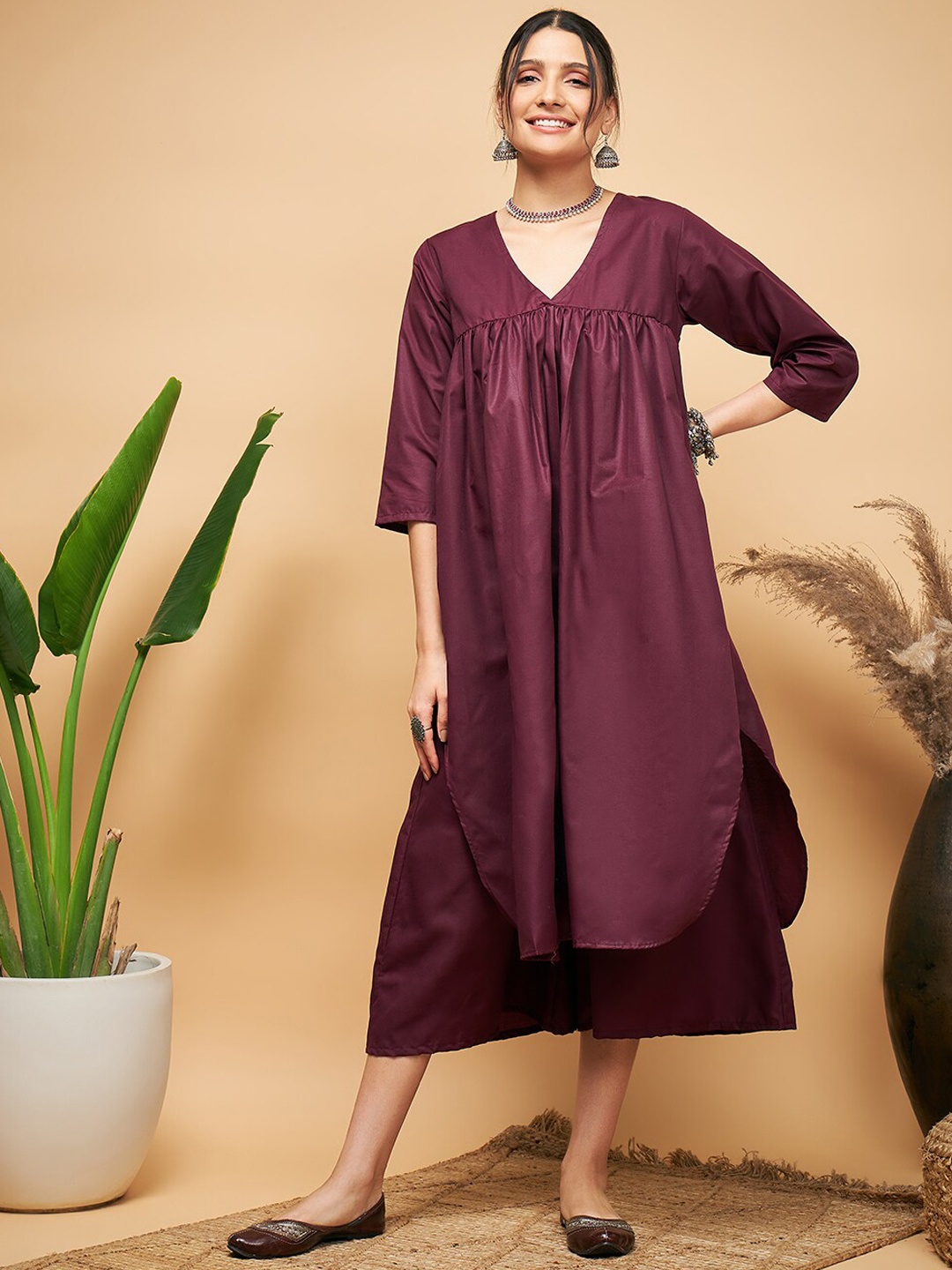 

InWeave Empire Pure Cotton Kurta with Palazzos, Purple