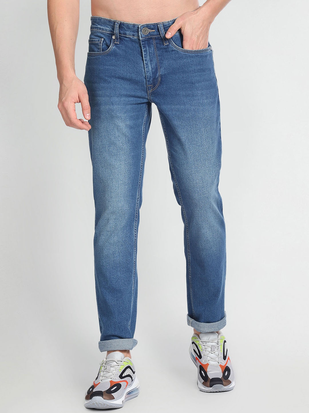 

Flying Machine Men Straight Fit Light Fade Stretchable Jeans, Blue