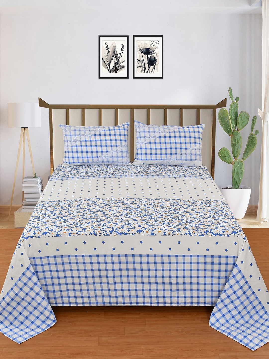 

BELVOSTUM White & Blue Floral Cotton 210 TC King Bedsheet With 2 Pillow Covers