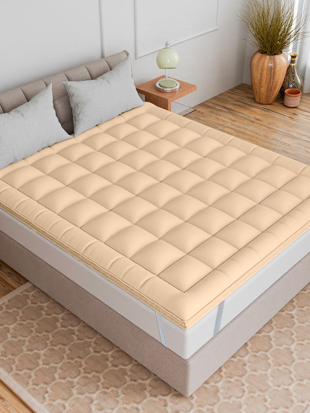 

CURIOUS LIFESTYLE Beige 1000 GSM Microfibre King Size Mattress Topper